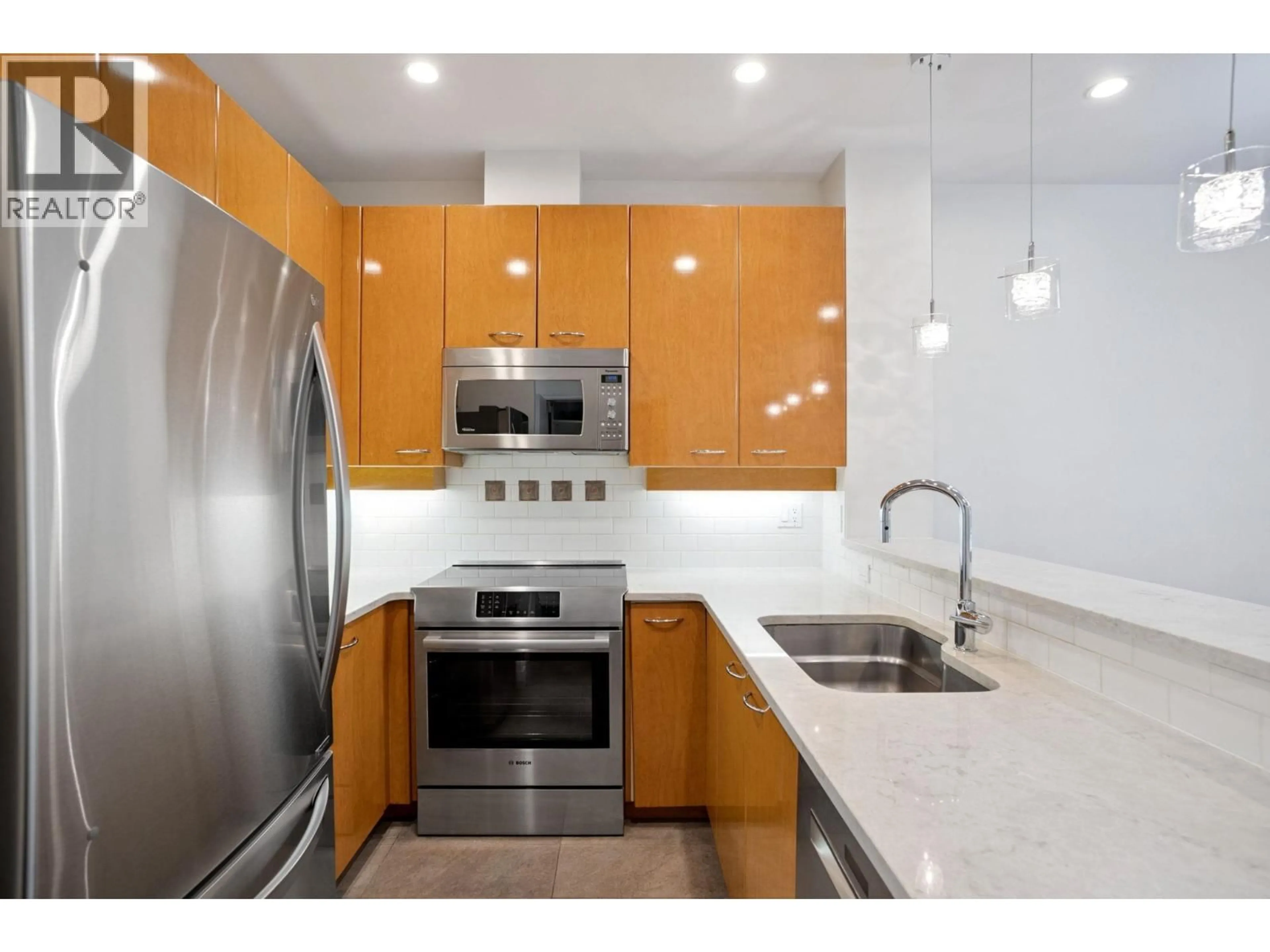 Standard kitchen, unknown for 210 - 2028 W 11TH AVENUE, Vancouver British Columbia V6J2C9