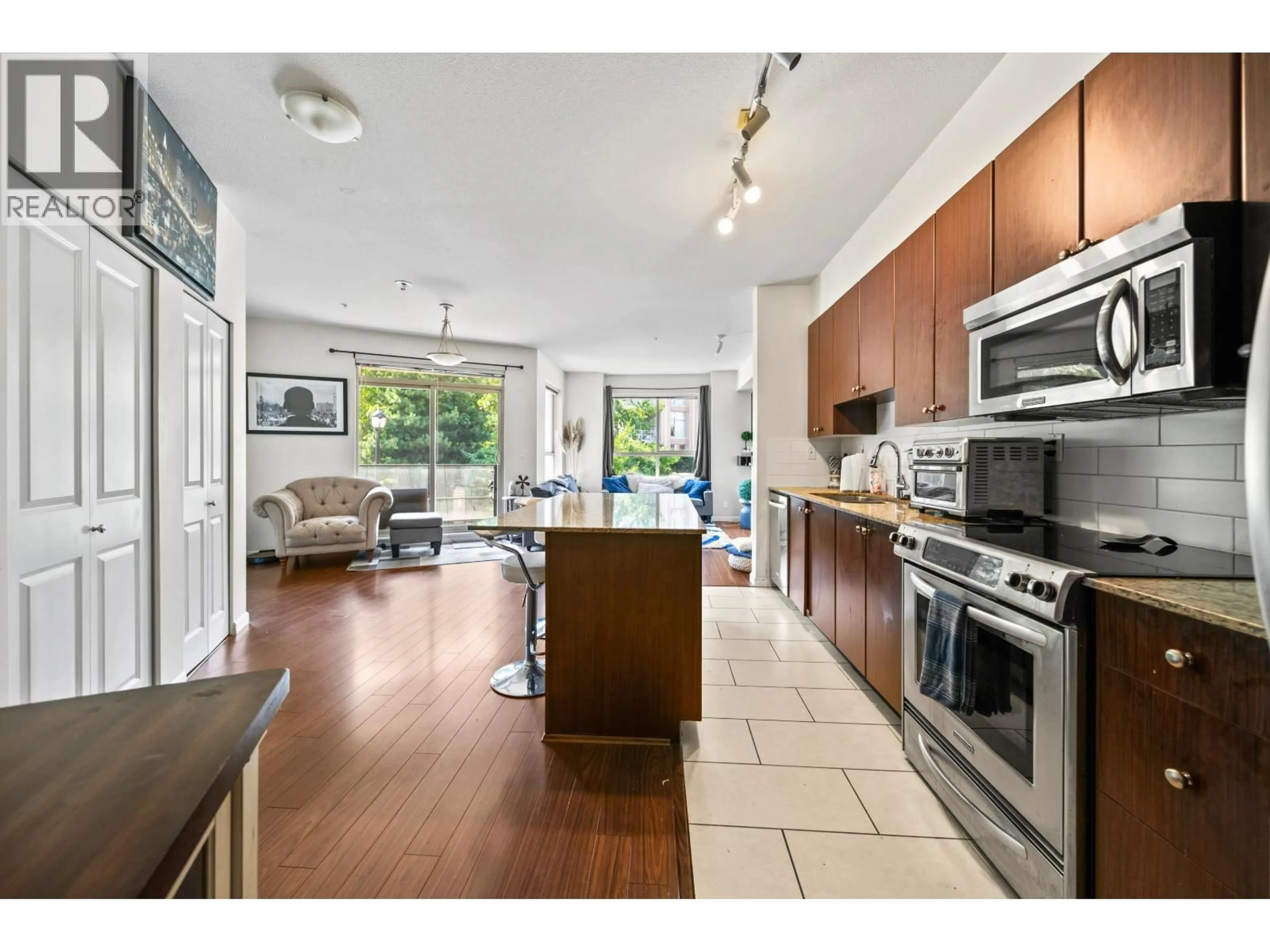Open concept kitchen, unknown for 207 - 275 ROSS DRIVE, New Westminster British Columbia V3L0B6