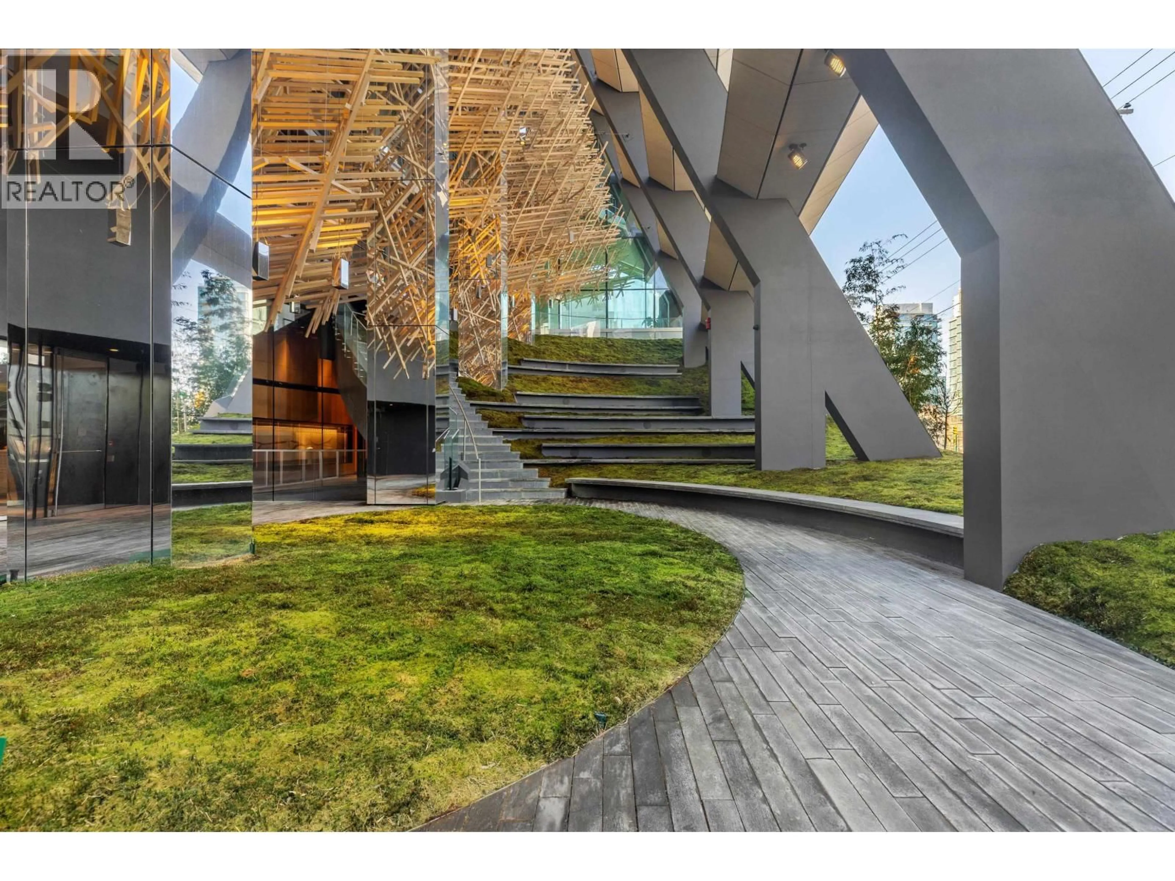 Indoor foyer for 1102 - 1568 ALBERNI STREET, Vancouver British Columbia V6G0E3