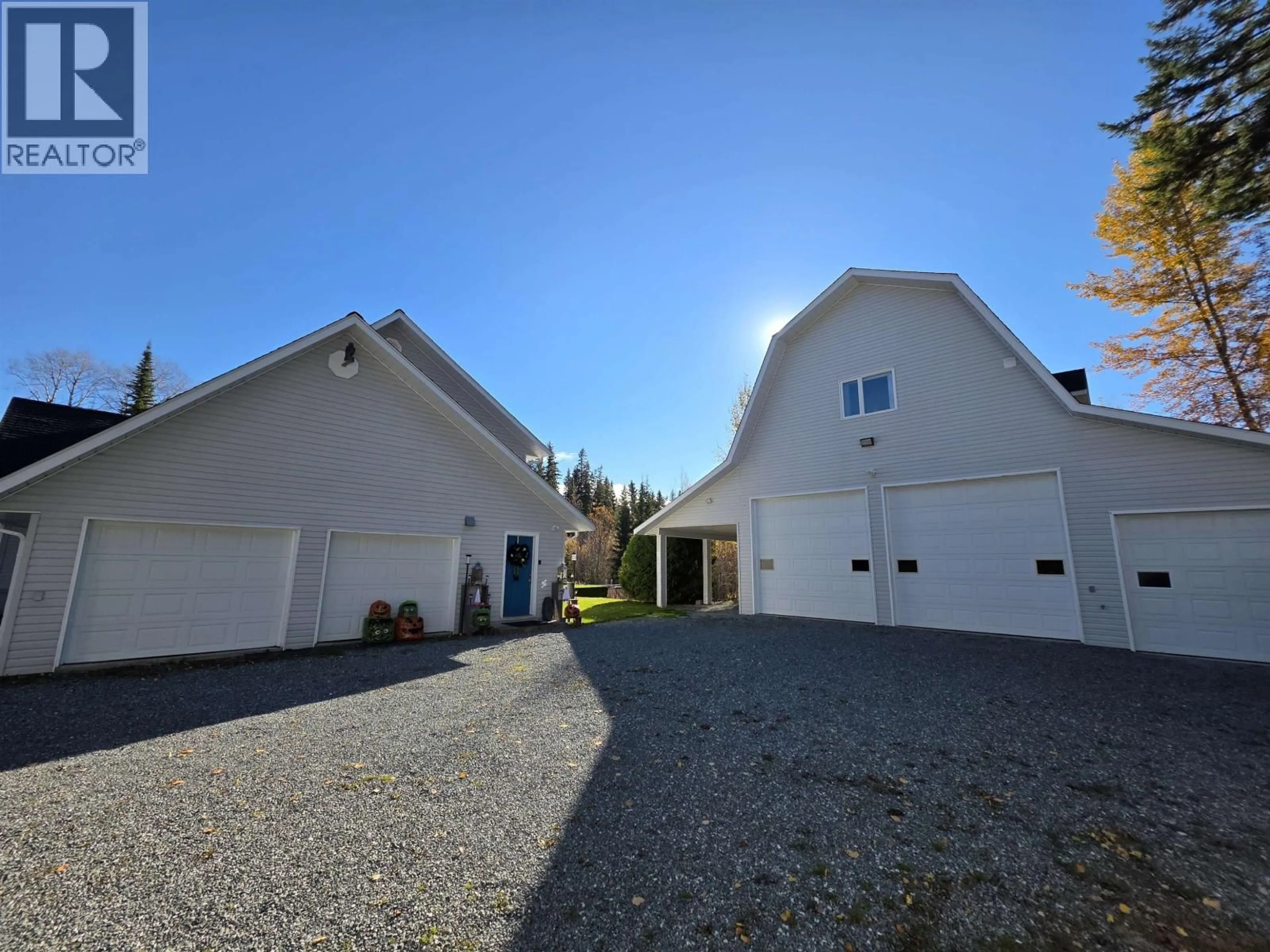 Indoor garage for 10955 CHARLES DRIVE, Prince George British Columbia V2N6V8