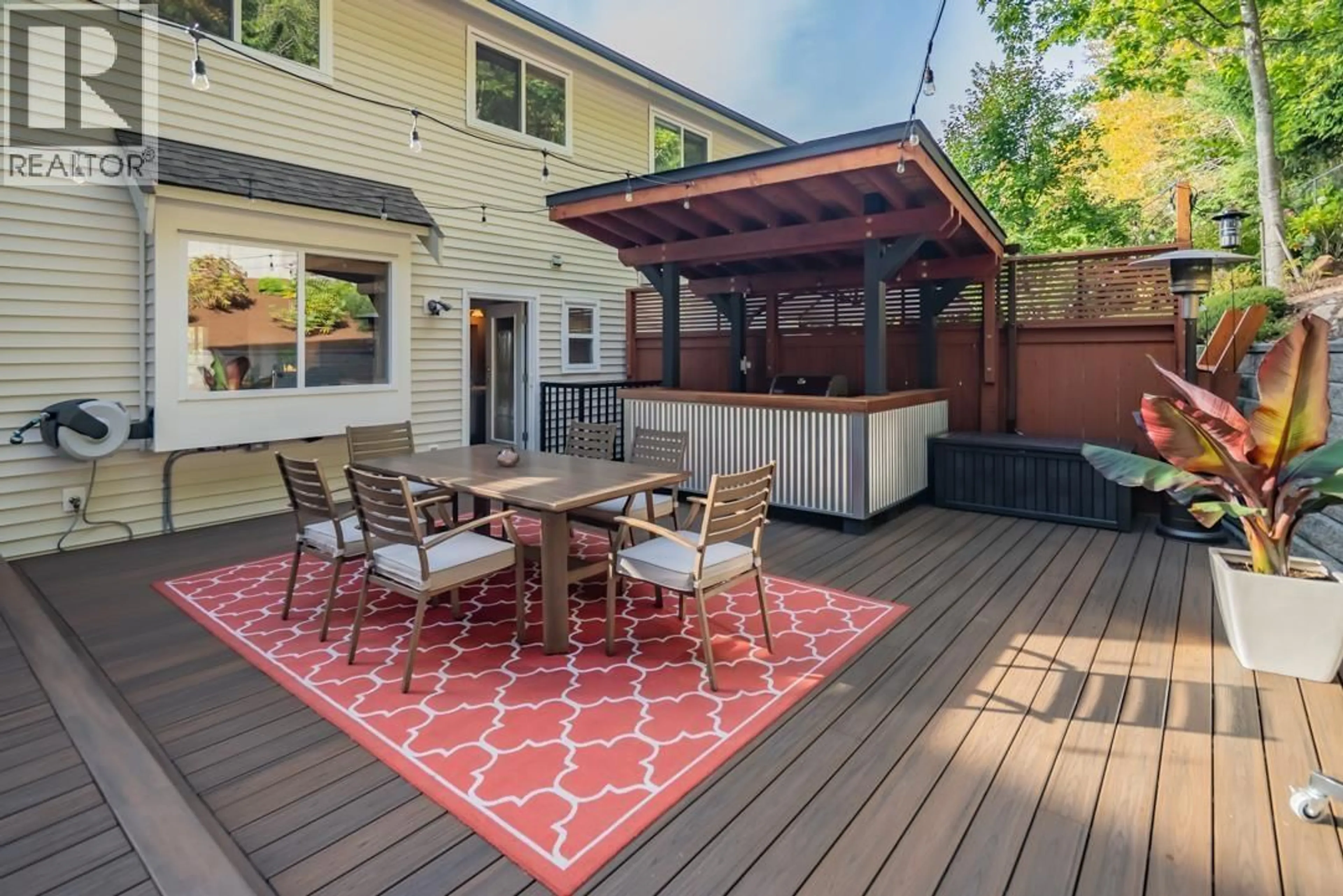 Patio, street for 161 FERNWAY DRIVE, Port Moody British Columbia V3H5M1
