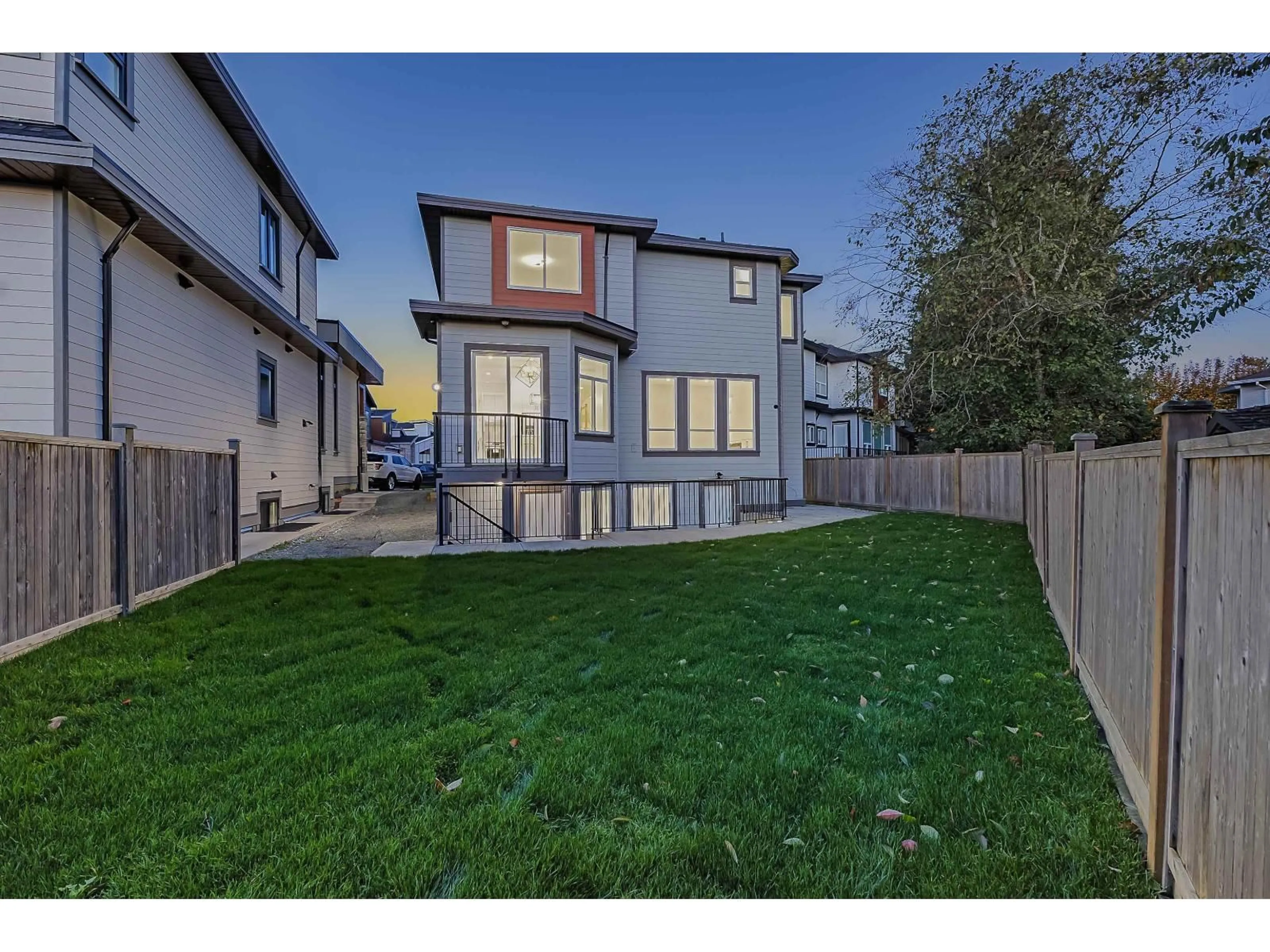 Unknown for 18764 62A, Surrey British Columbia V3S7V8