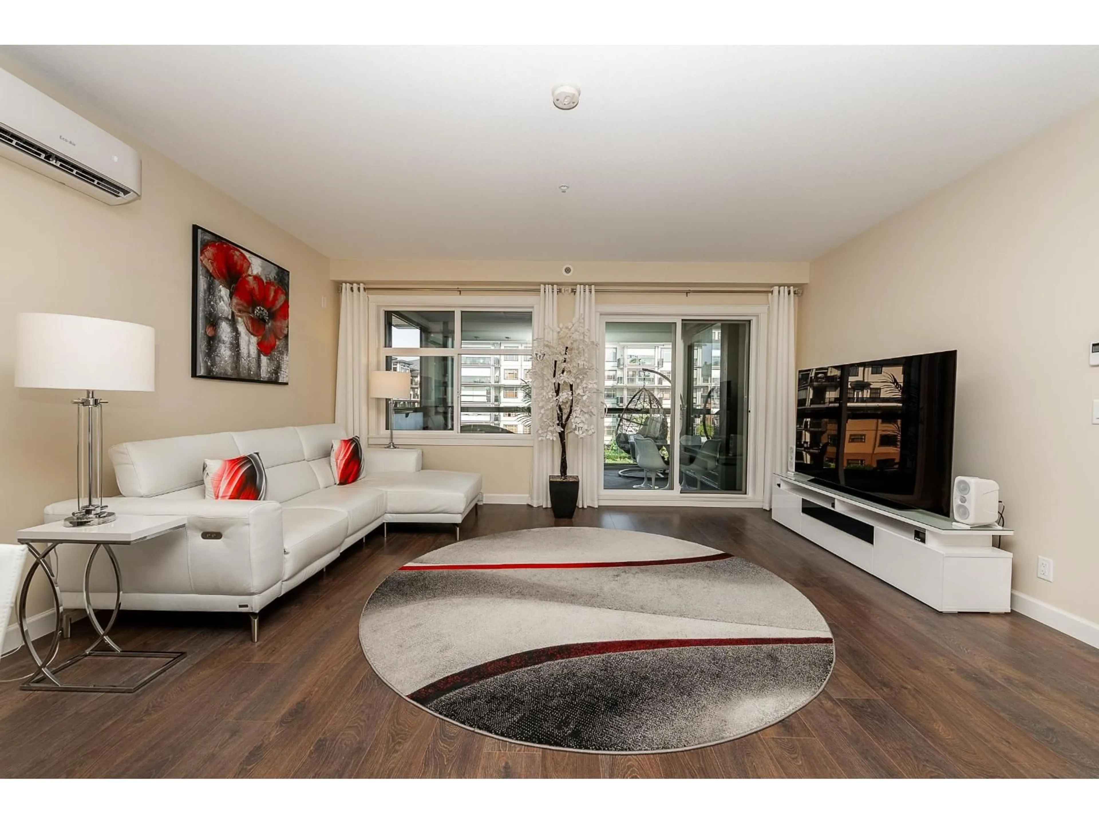 Living room with furniture, unknown for 506 - 8558 202B, Langley British Columbia V2Y3L4