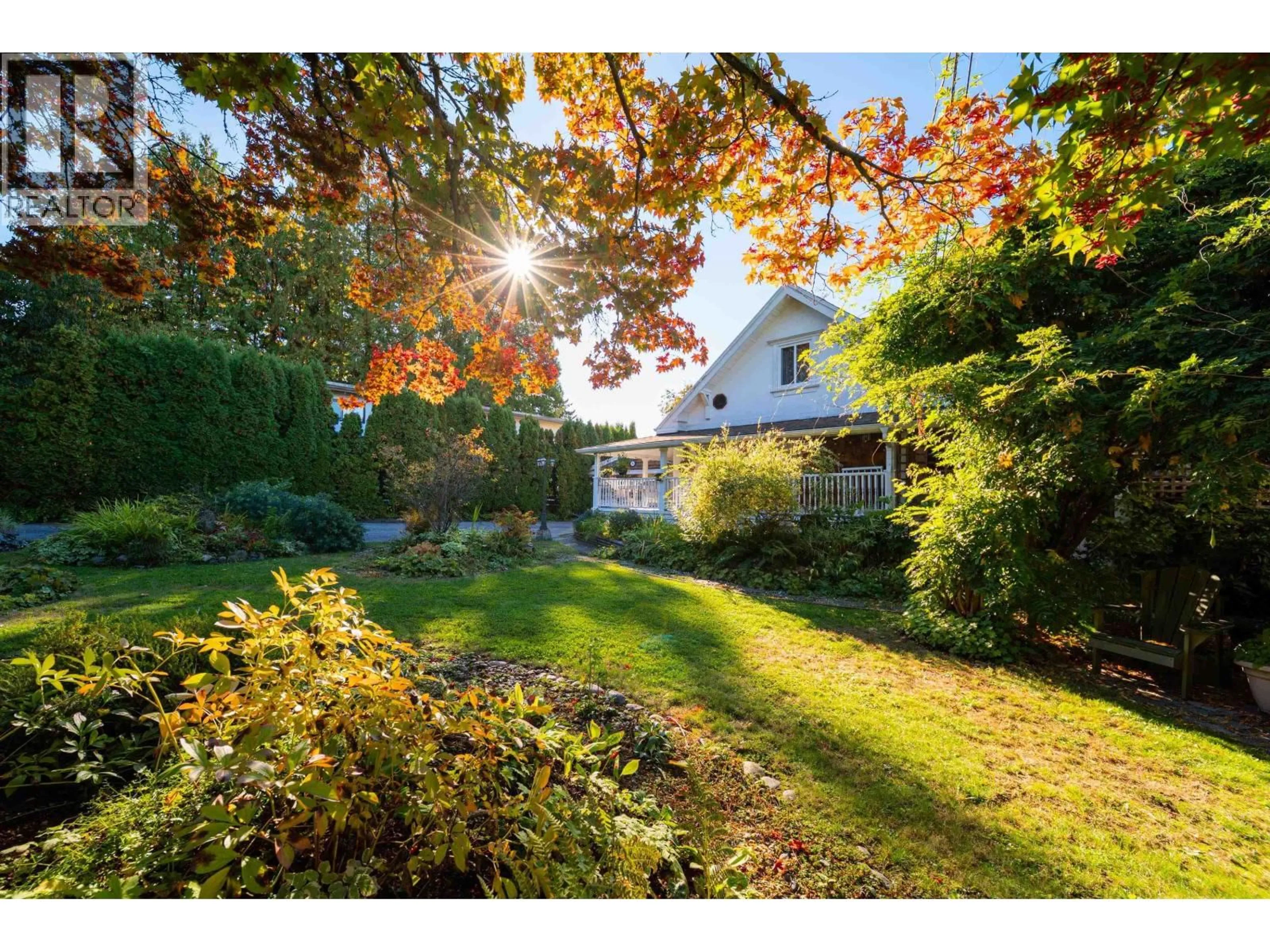 A pic from outside/outdoor area/front of a property/back of a property/a pic from drone, street for 704 TOWNLEY STREET, Coquitlam British Columbia V3J4N1