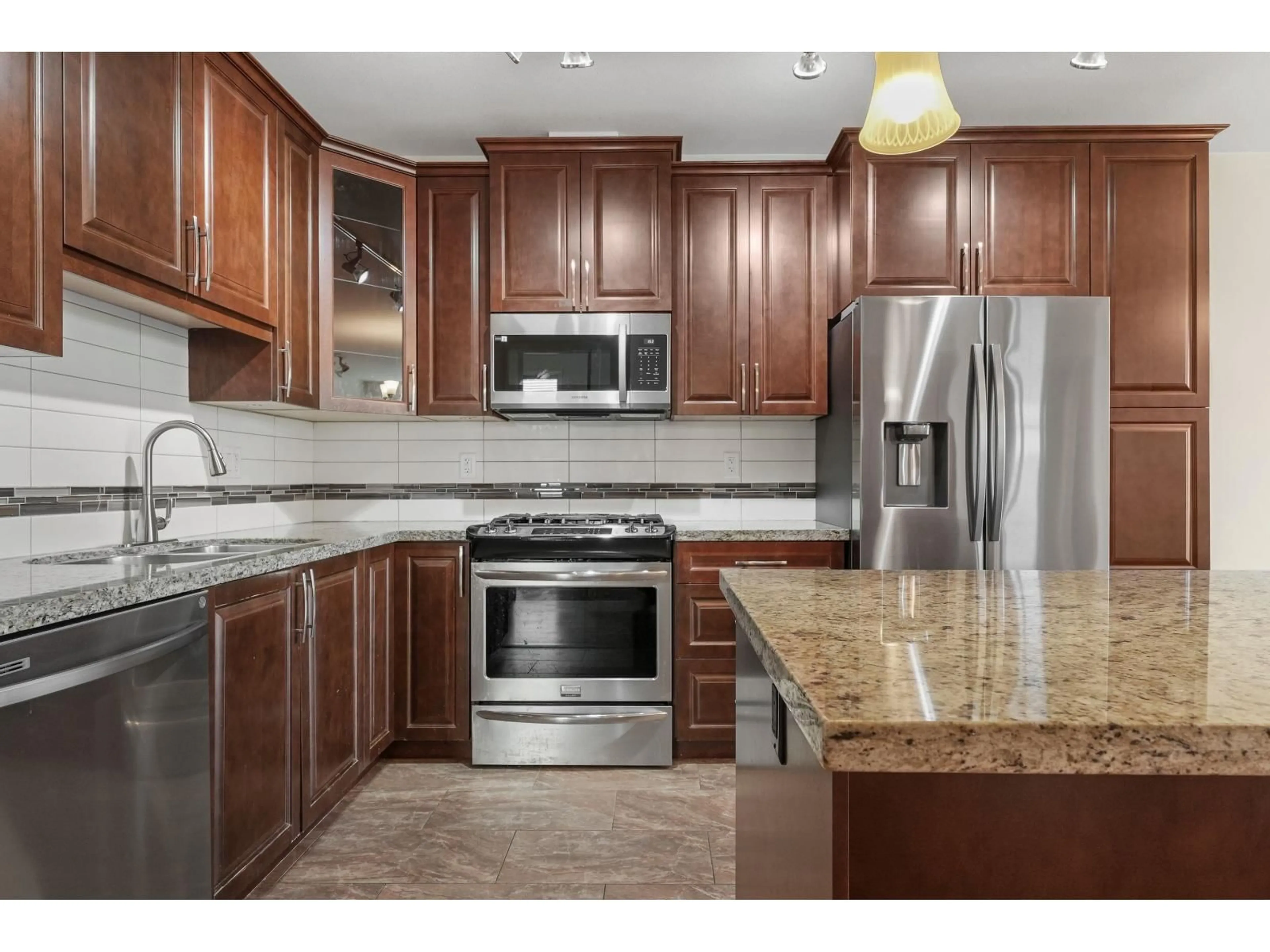 Standard kitchen, ceramic/tile floor for 331 - 8067 207, Langley British Columbia V2Y0P1