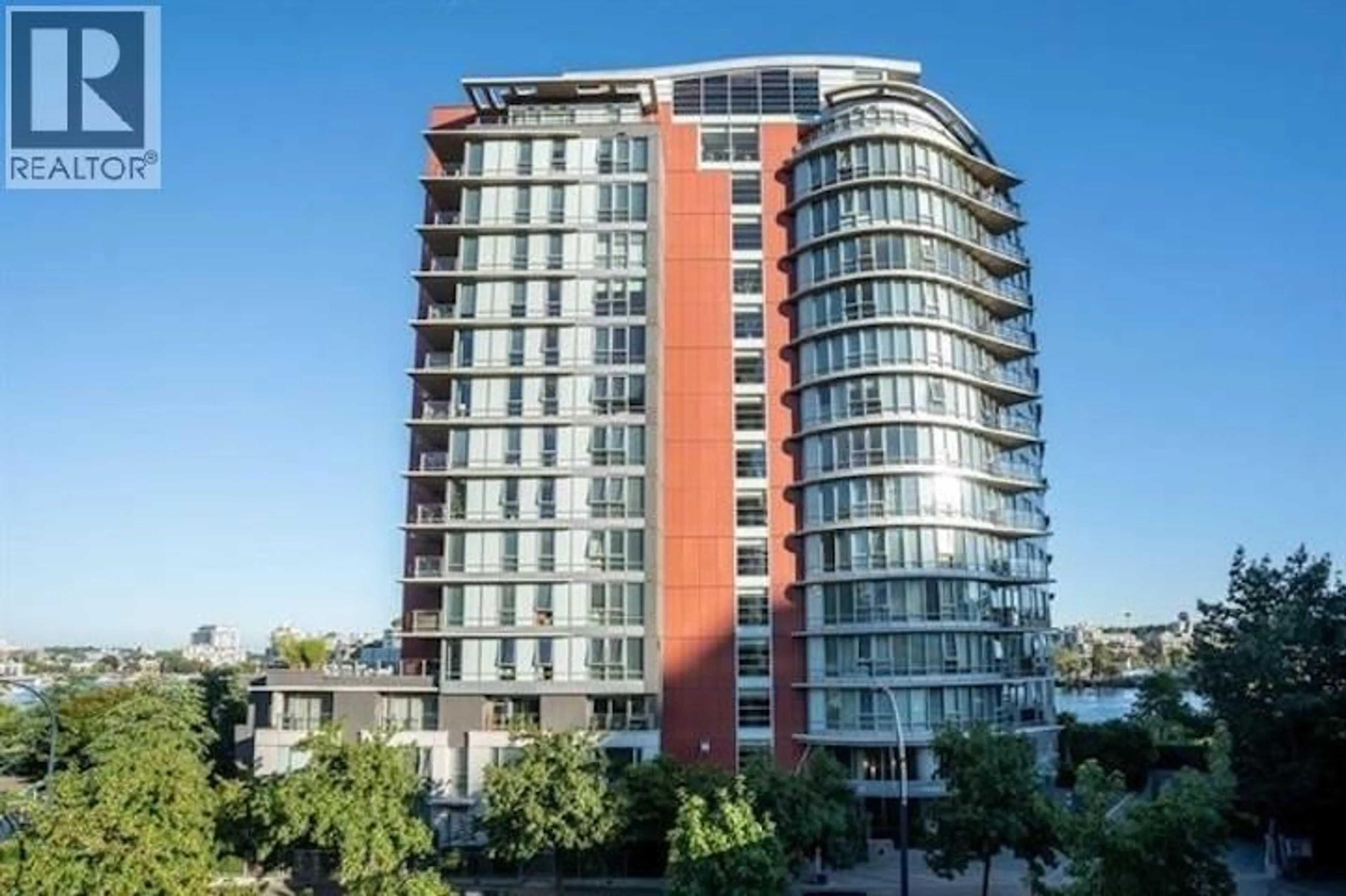A pic from outside/outdoor area/front of a property/back of a property/a pic from drone, building for 1106 - 980 COOPERAGE WAY, Vancouver British Columbia V6B0C3