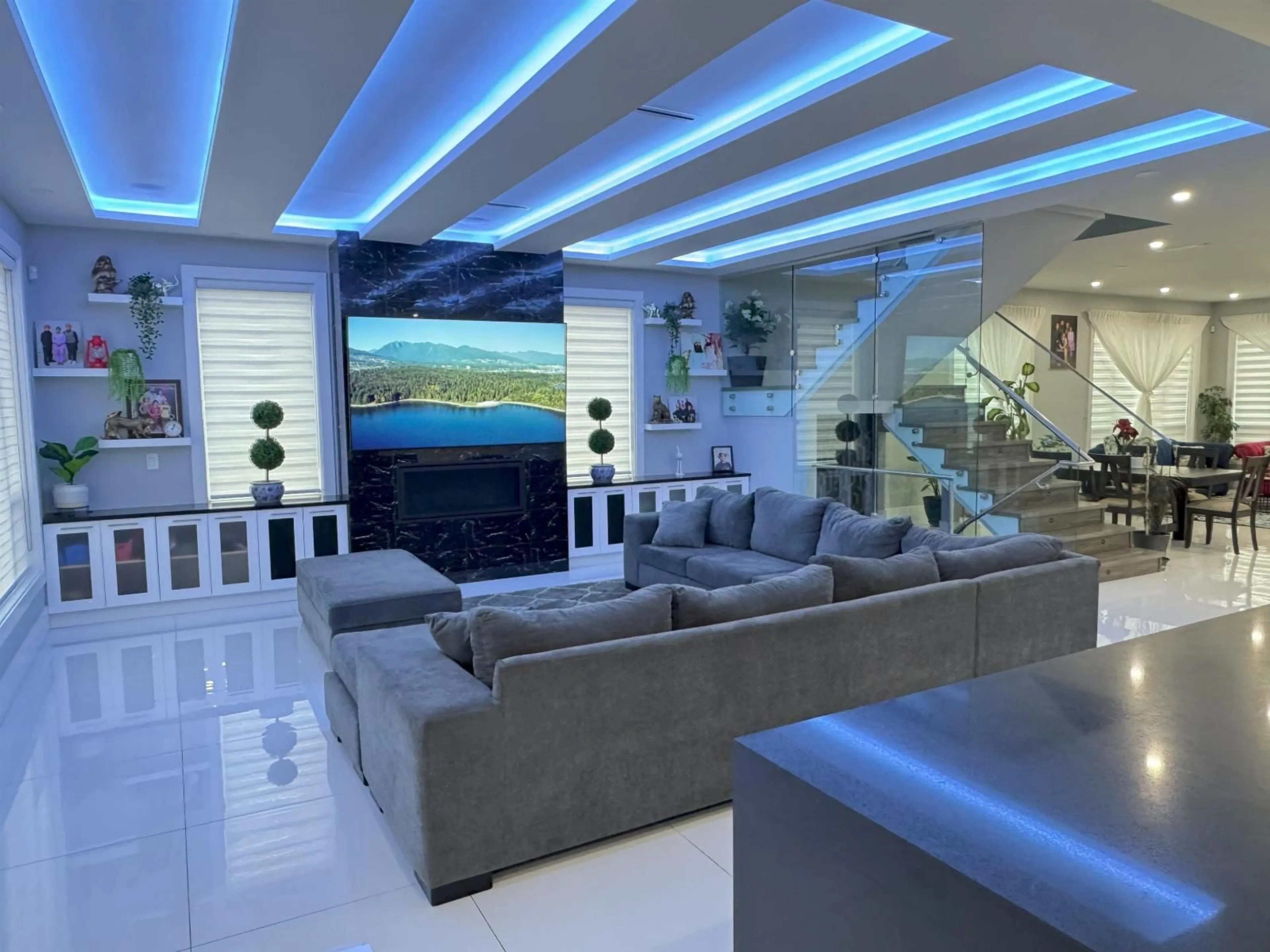 Home theater for 12343 93A, Surrey British Columbia V3V7B1