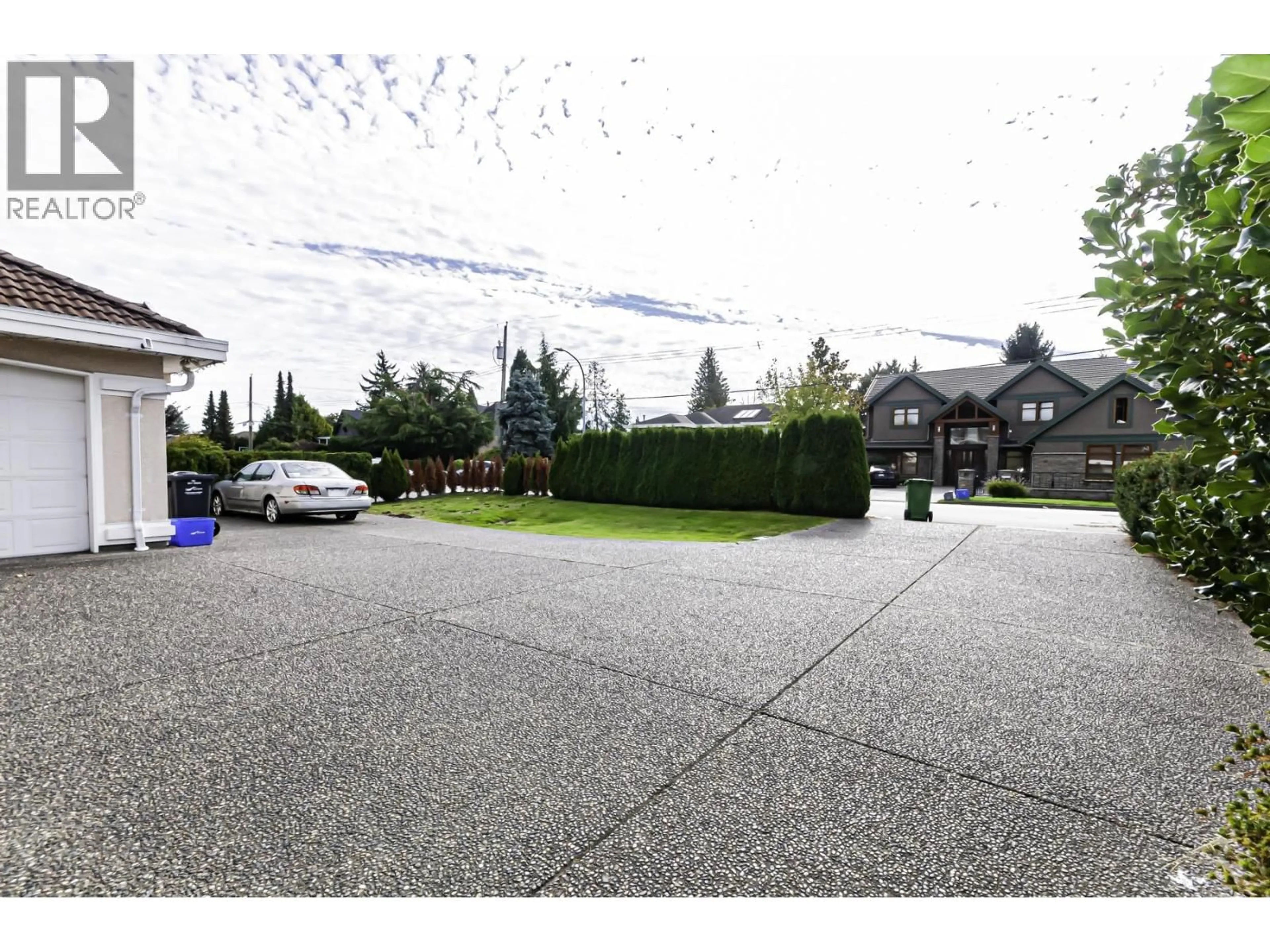 A pic from outside/outdoor area/front of a property/back of a property/a pic from drone, street for 7551 LUCAS ROAD, Richmond British Columbia V6Y1G1