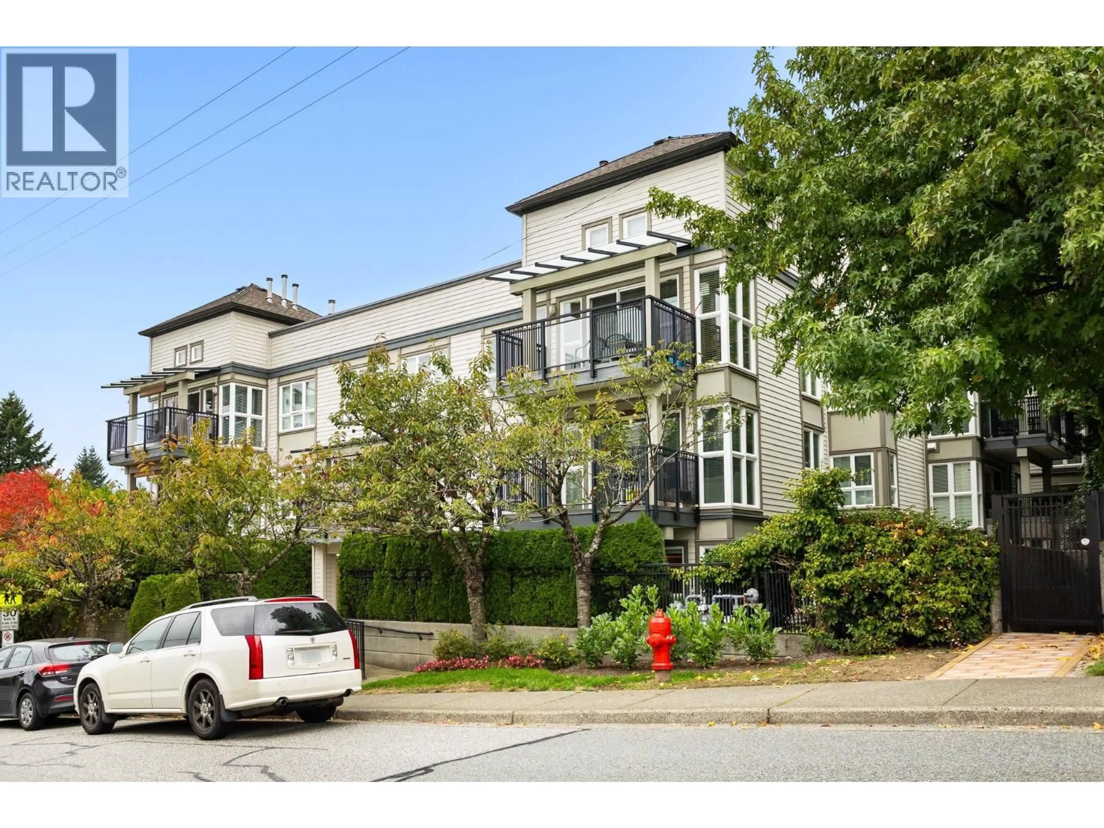 Unknown for 301 - 106 KINGS ROAD, North Vancouver British Columbia V7N2L8