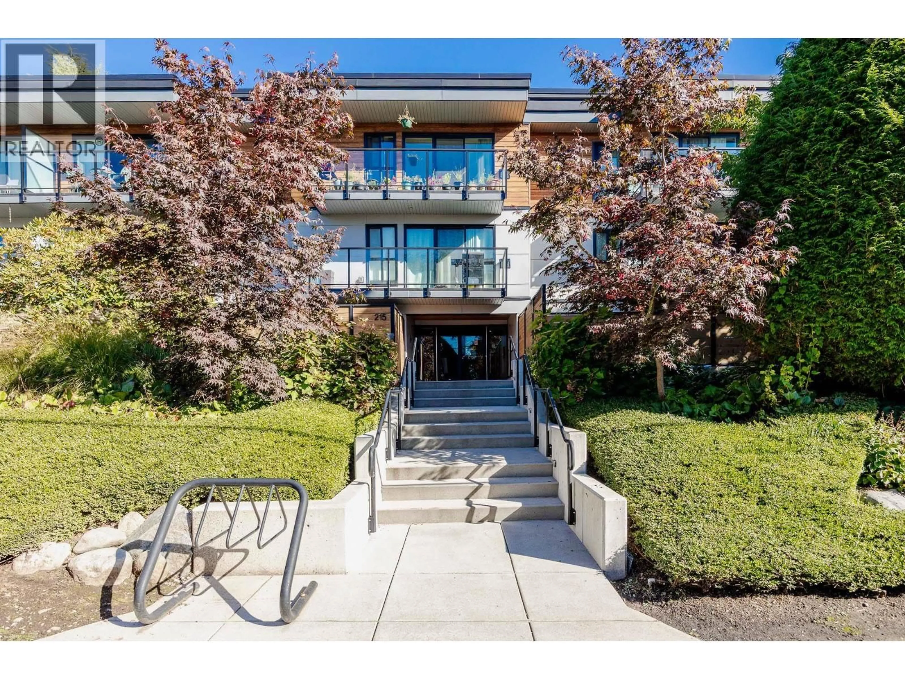 Unknown for #213 - 215 MOWAT STREET, New Westminster British Columbia V3M4P1