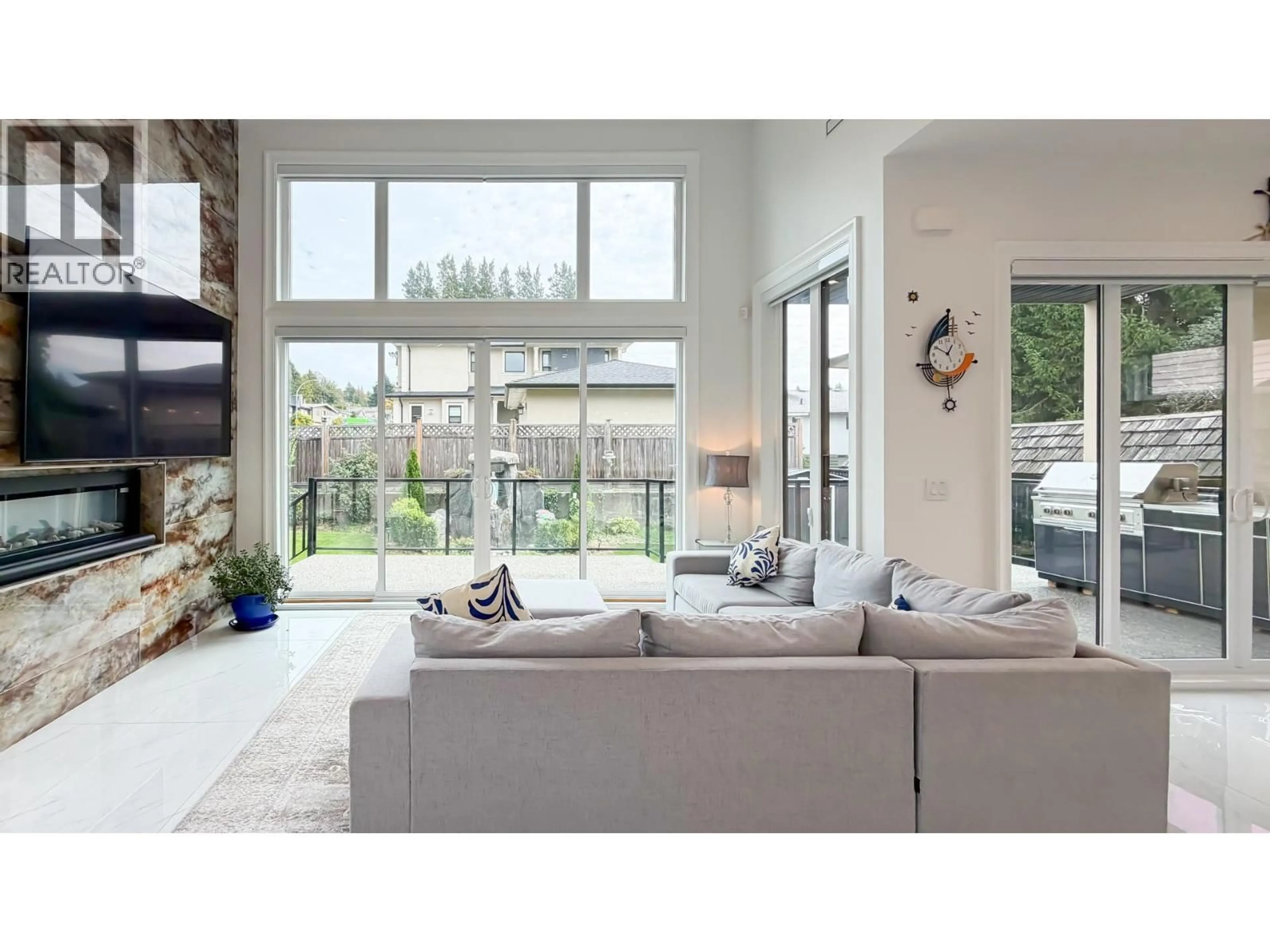 Living room with furniture, unknown for 5302 SPRINGDALE COURT, Burnaby British Columbia V5B2B4