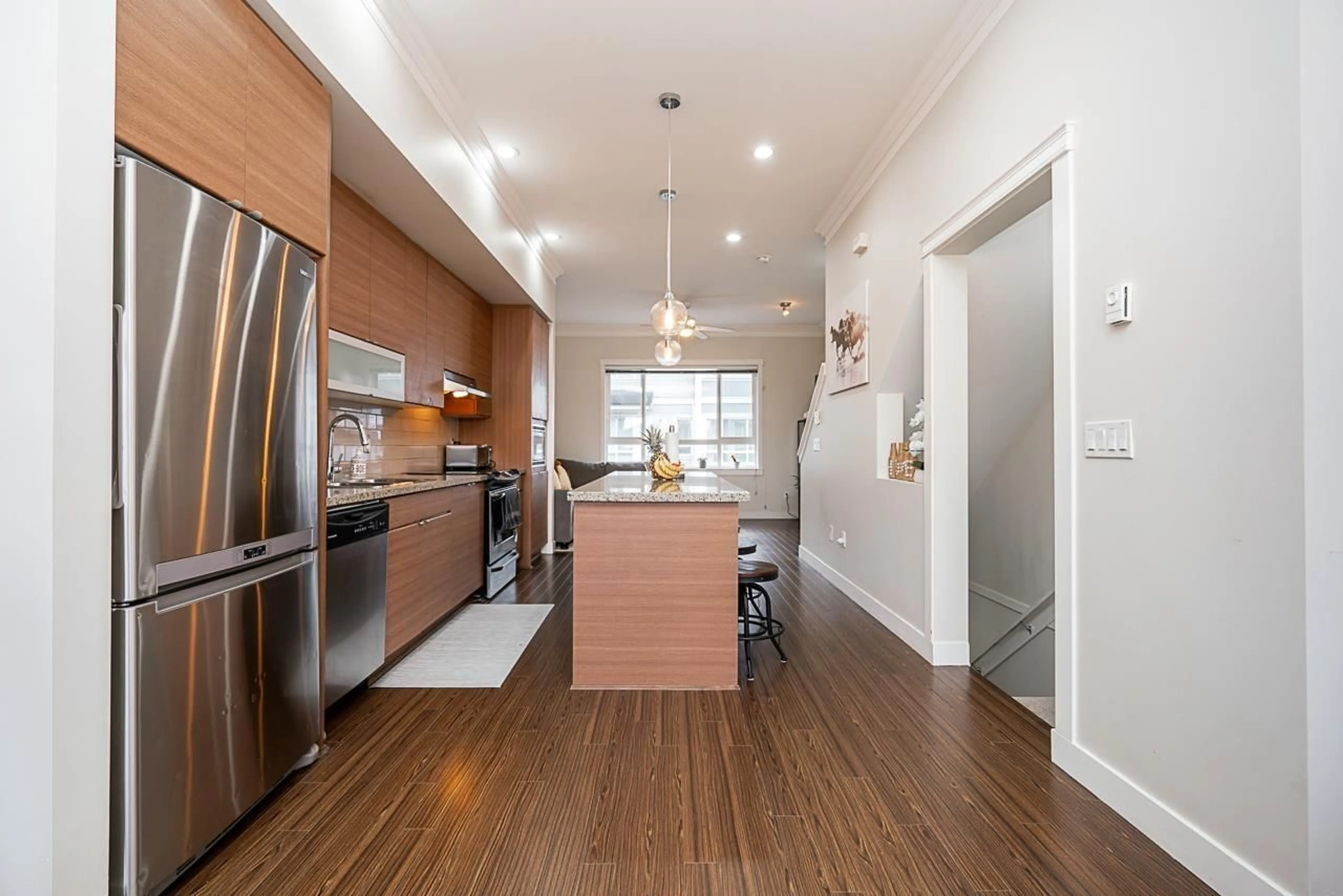 Open concept kitchen, unknown for 37 - 2955 156, Surrey British Columbia V3Z2W8