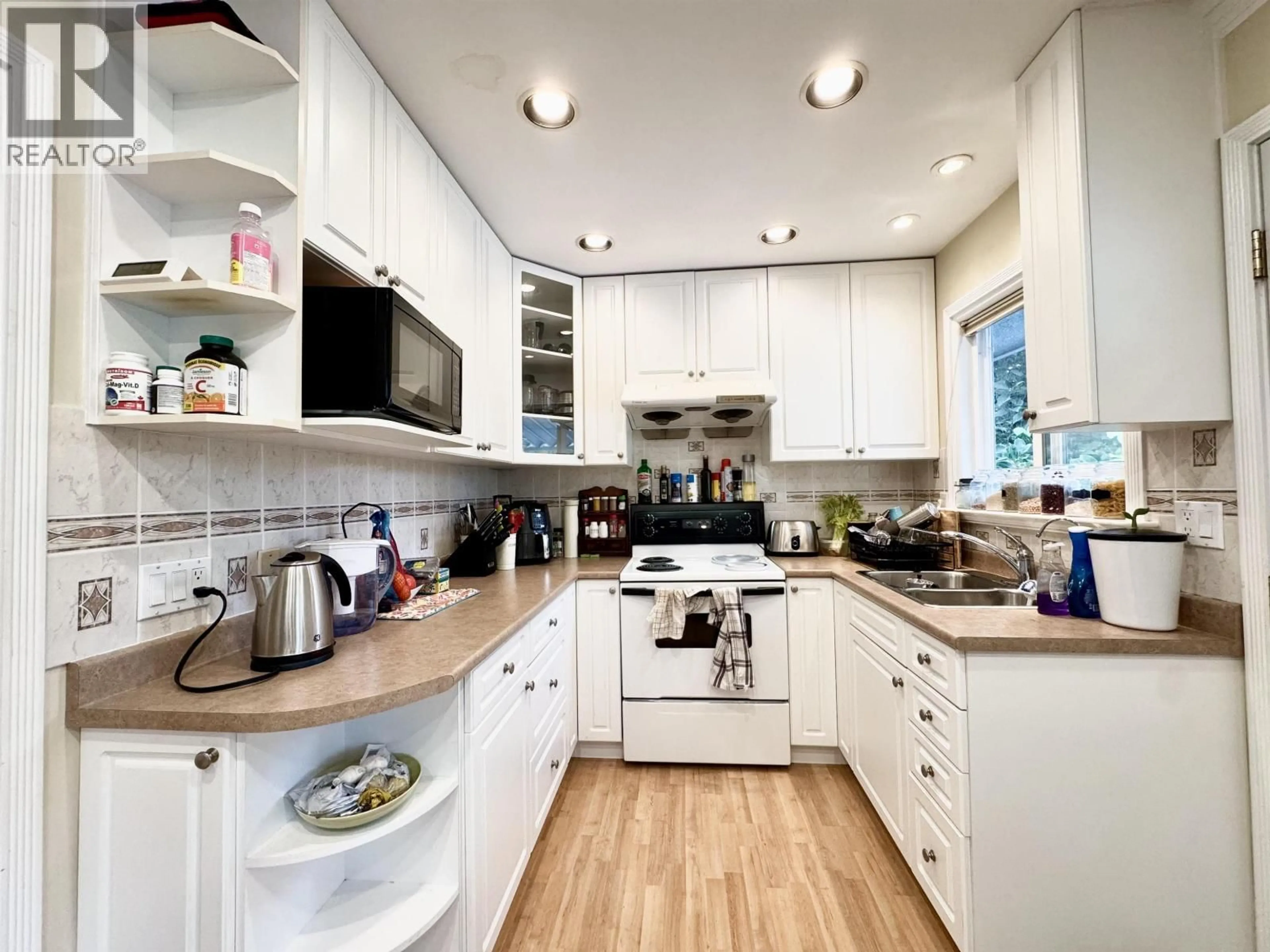 Unknown for 9525 SULLIVAN STREET, Burnaby British Columbia V3J1H8