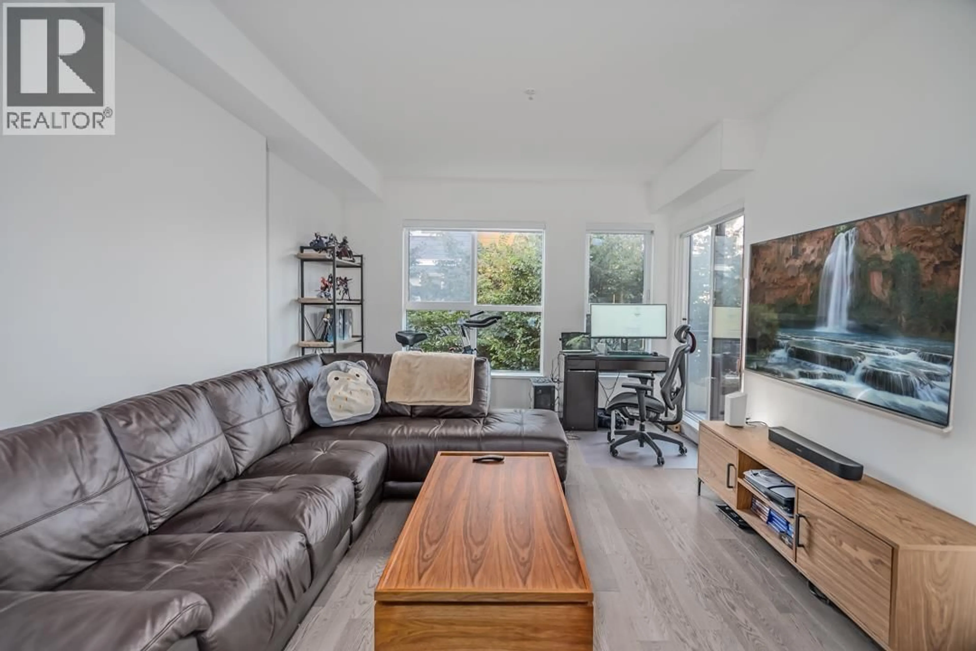 Living room with furniture, unknown for 208 - 10177 RIVER DRIVE, Richmond British Columbia V6X0S2