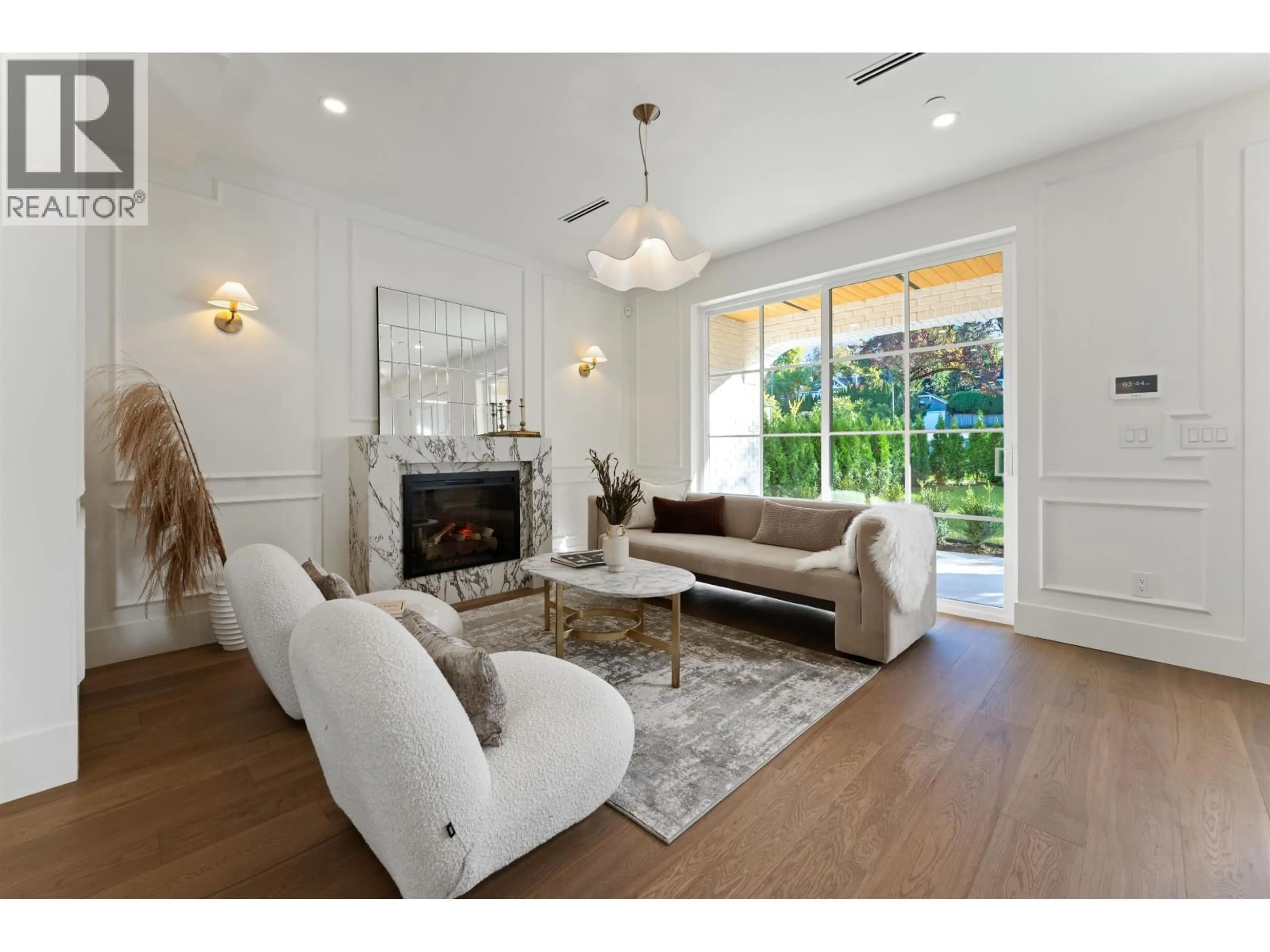 Living room with furniture, unknown for 1761 16TH AVENUE, Vancouver British Columbia V6J2L9