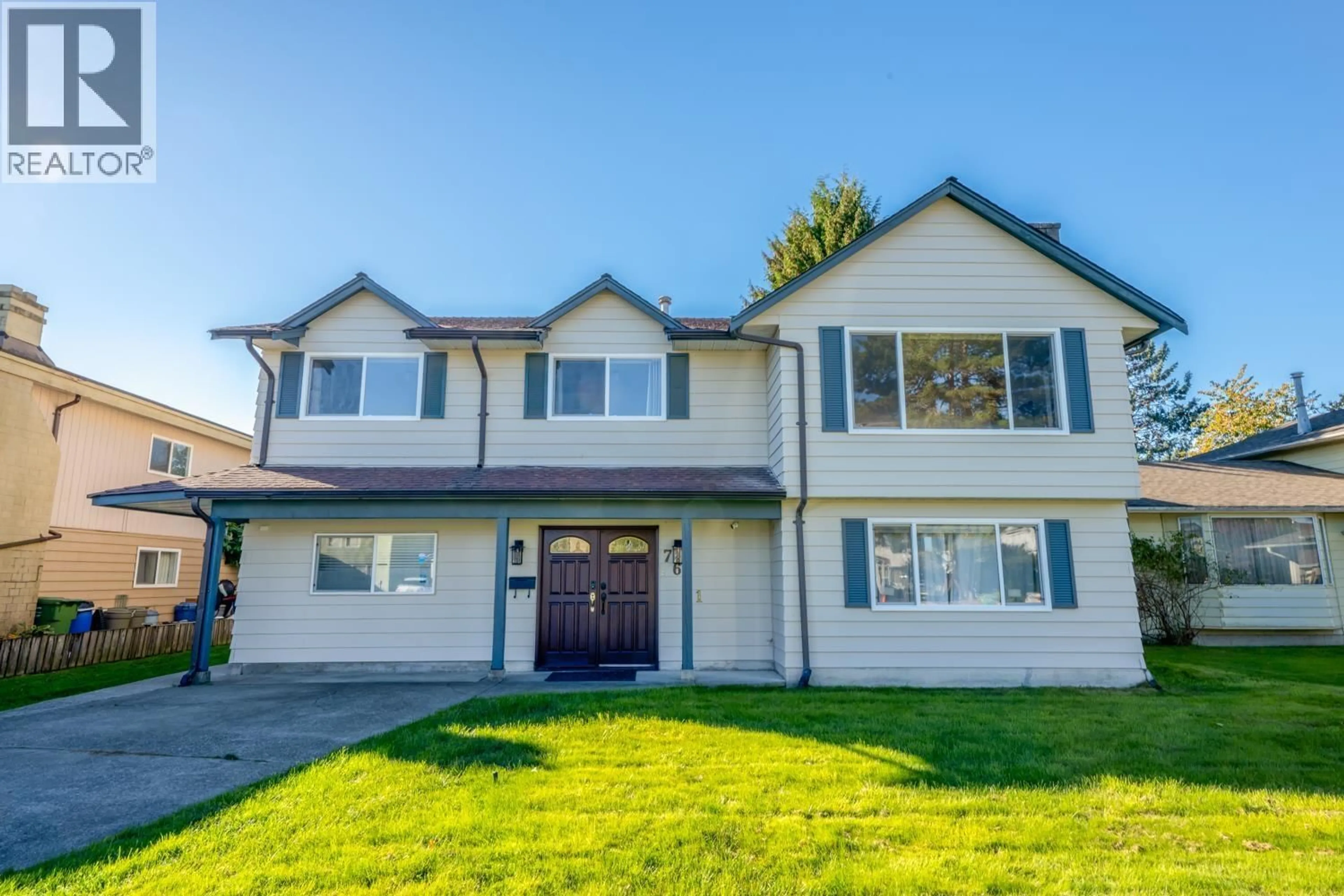 Home with vinyl exterior material, unknown for 7691 FROBISHER DRIVE, Richmond British Columbia V7C4P8