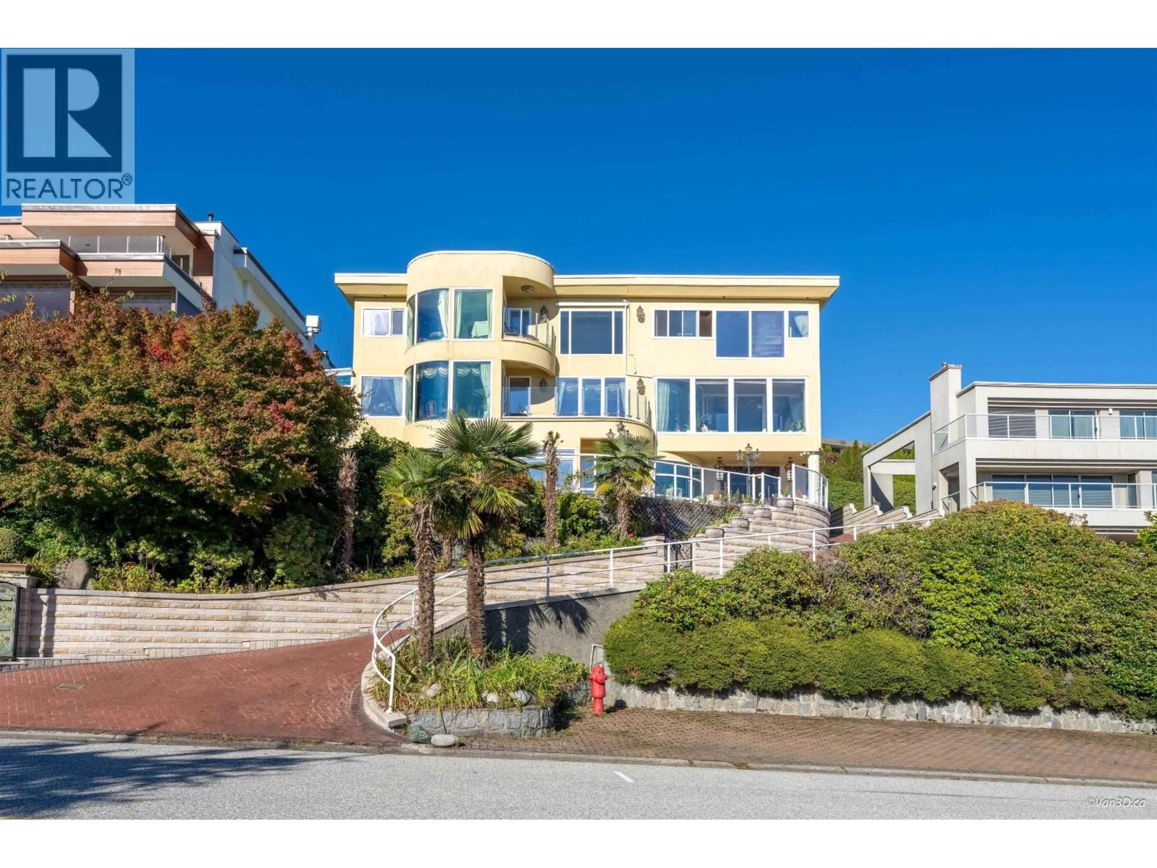 Unknown for 1419 CHIPPENDALE ROAD, West Vancouver British Columbia V7S2N7