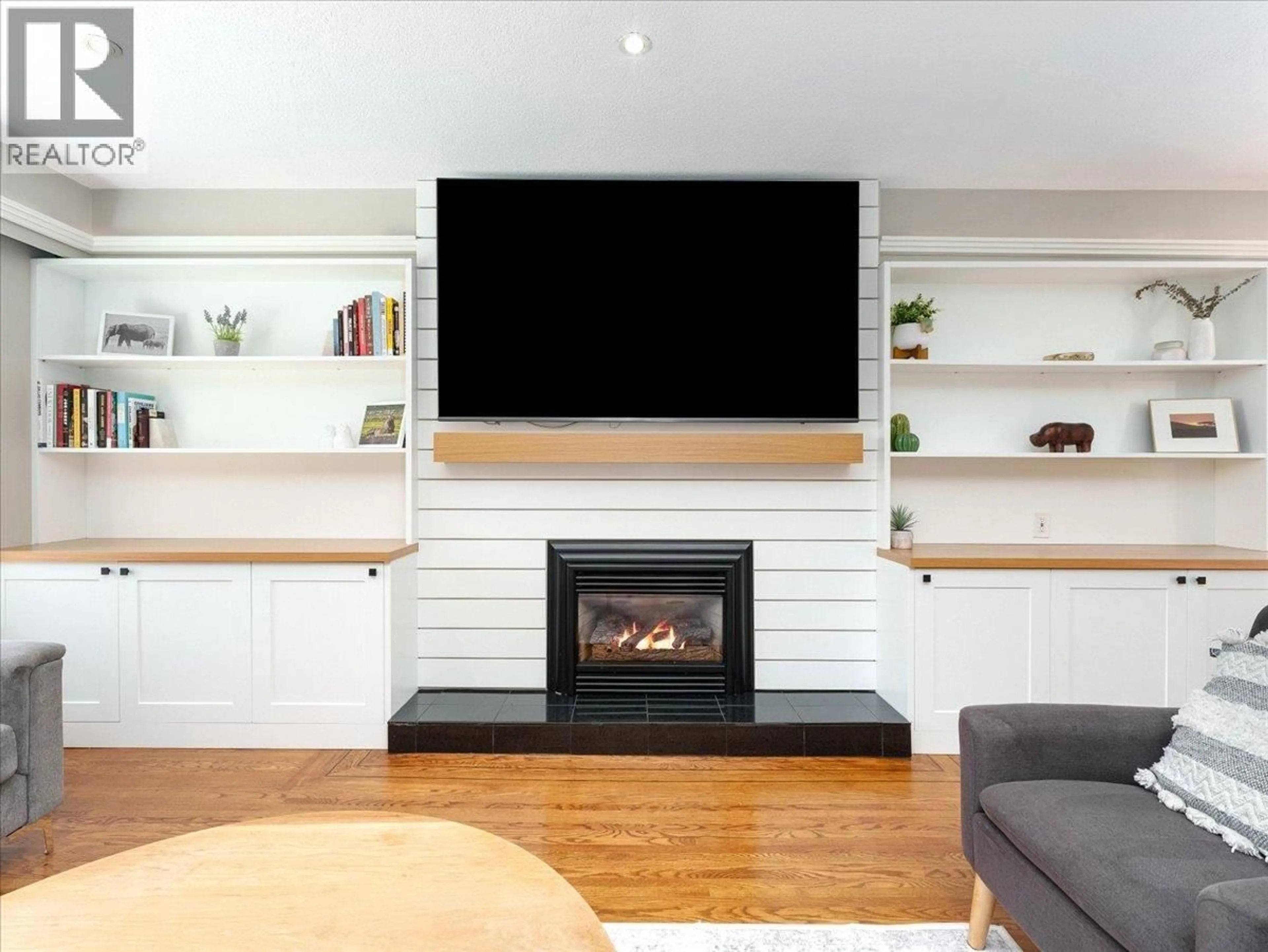 Unknown for 799 PLYMOUTH DRIVE, North Vancouver British Columbia V7H2H5