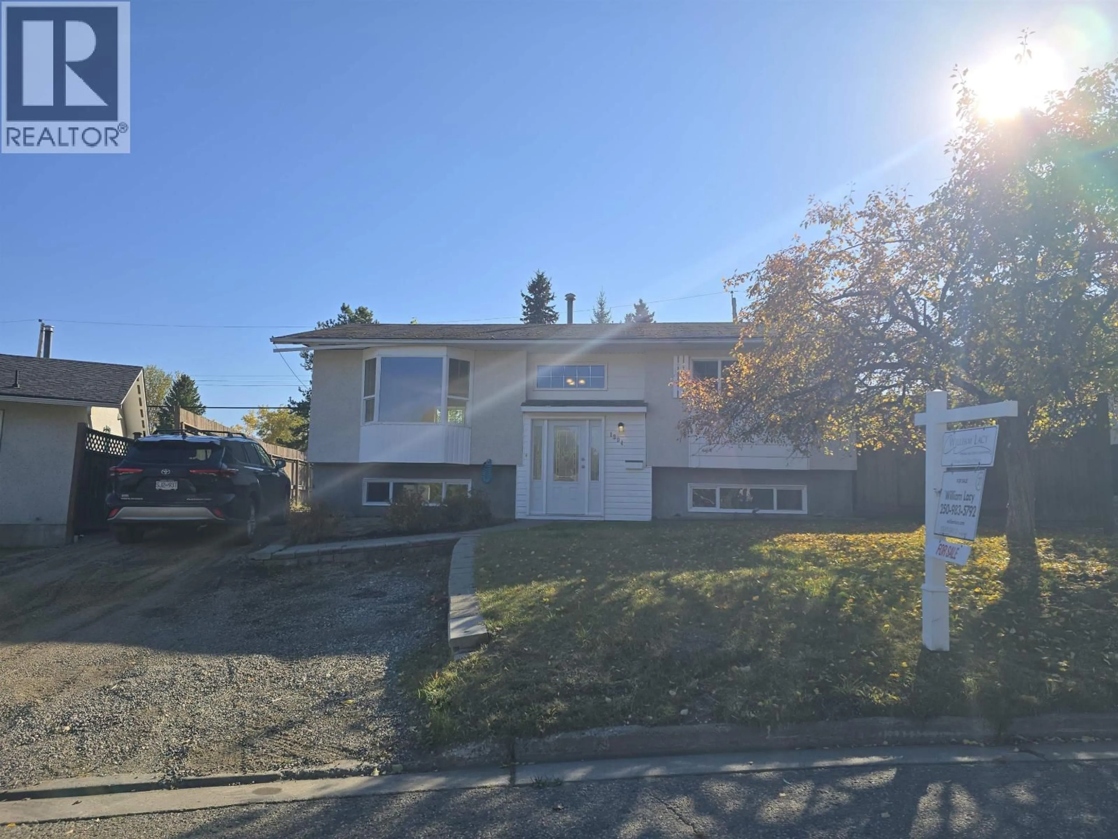 A pic from outside/outdoor area/front of a property/back of a property/a pic from drone, street for 1394 LEWIS DRIVE, Quesnel British Columbia V2J1K8