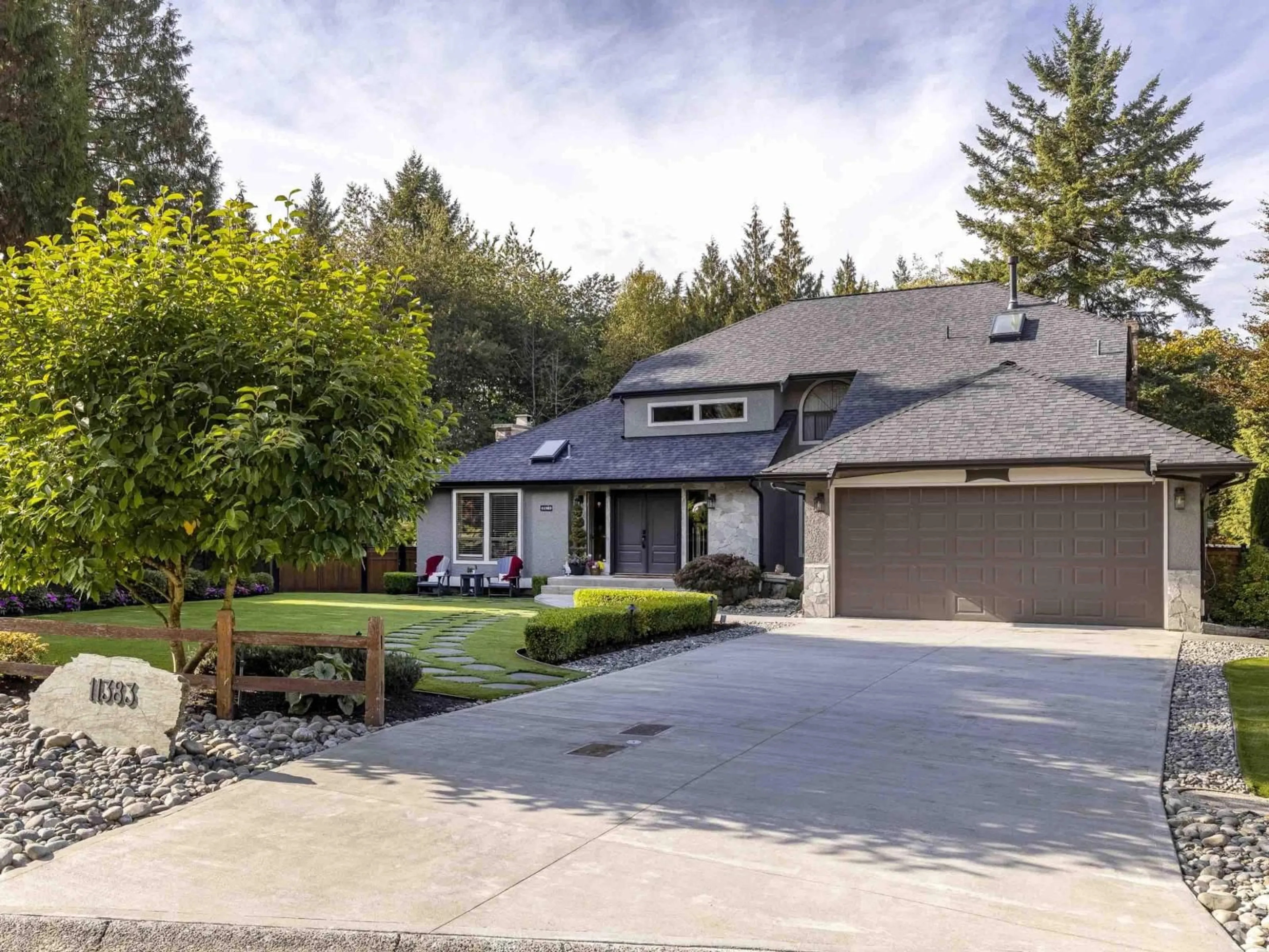 Unknown for 11383 153A, Surrey British Columbia V3R9J2