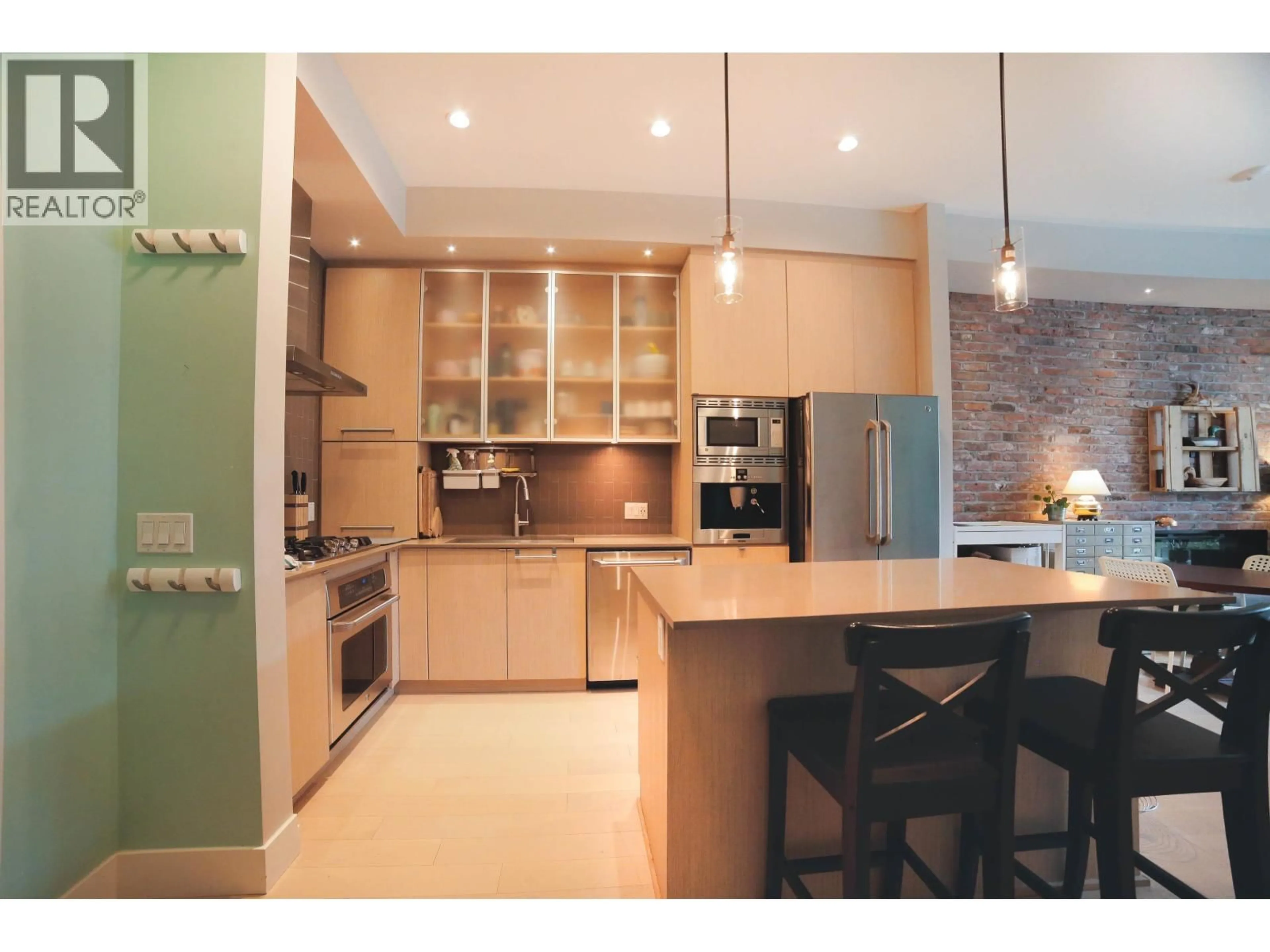 Contemporary kitchen, unknown for 104 - 260 SALTER STREET, New Westminster British Columbia V3M0J4