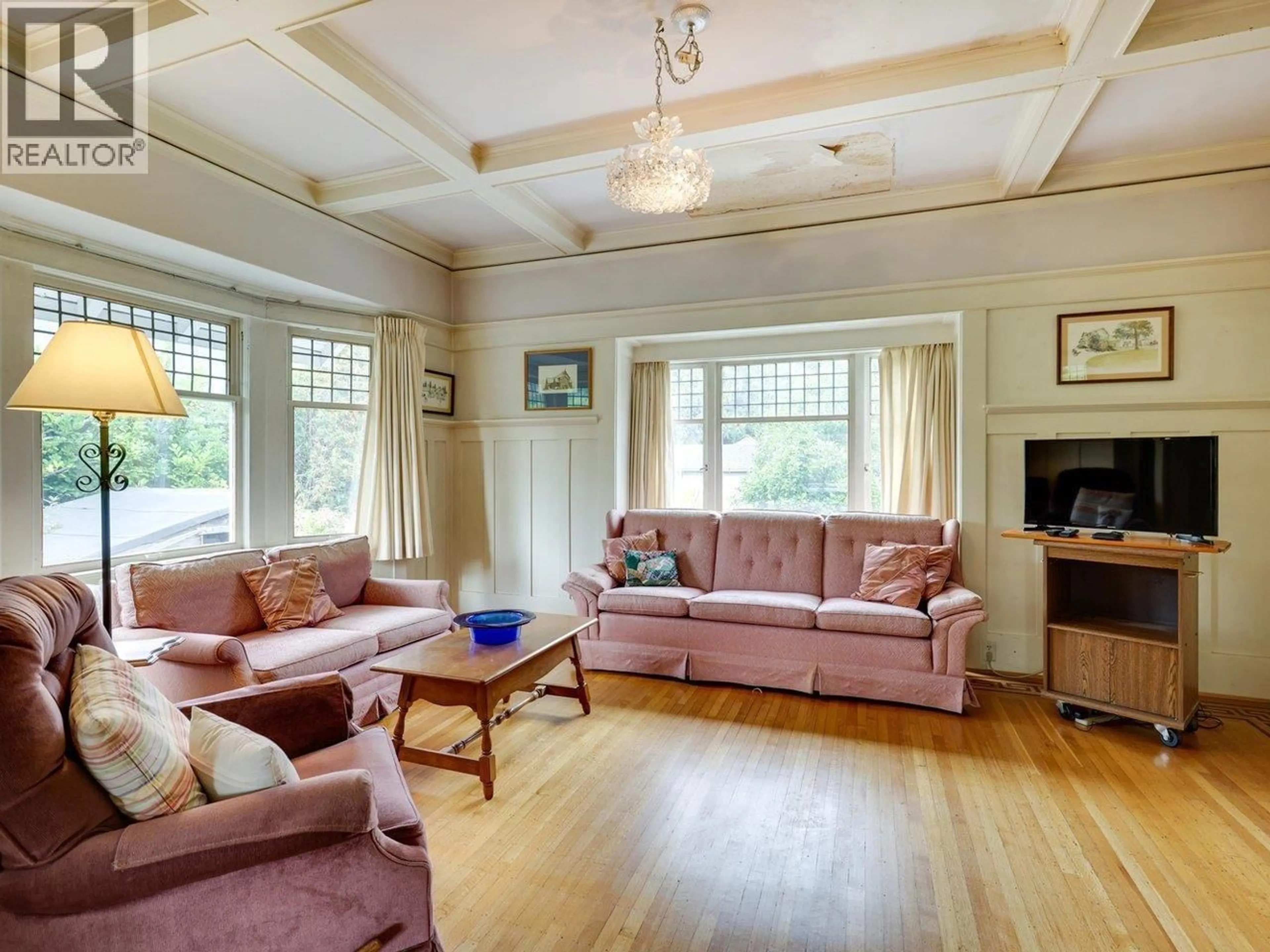Living room with furniture, unknown for 1251 KING EDWARD AVENUE, Vancouver British Columbia V6H1Z8