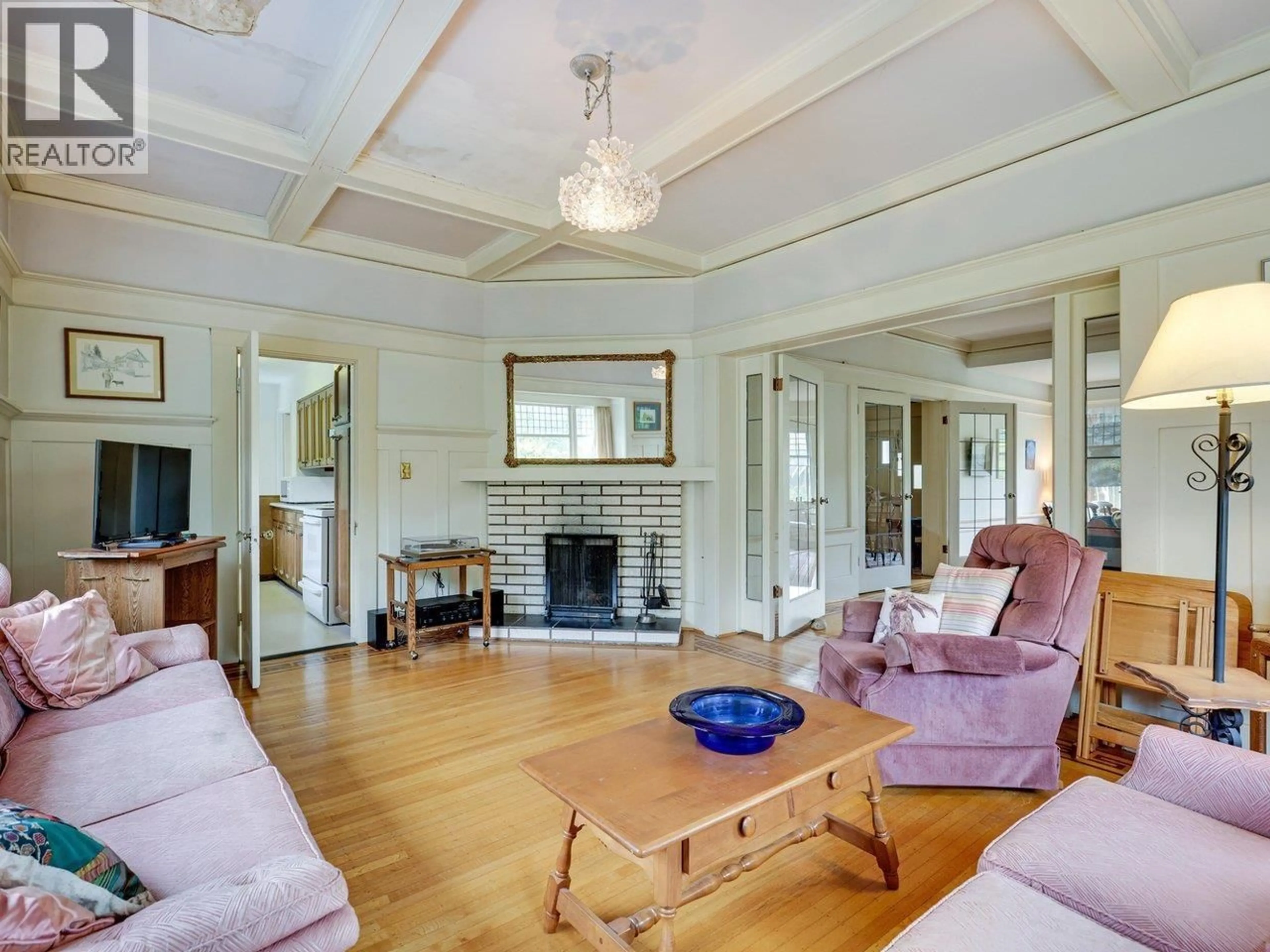 Living room with furniture, unknown for 1251 KING EDWARD AVENUE, Vancouver British Columbia V6H1Z8