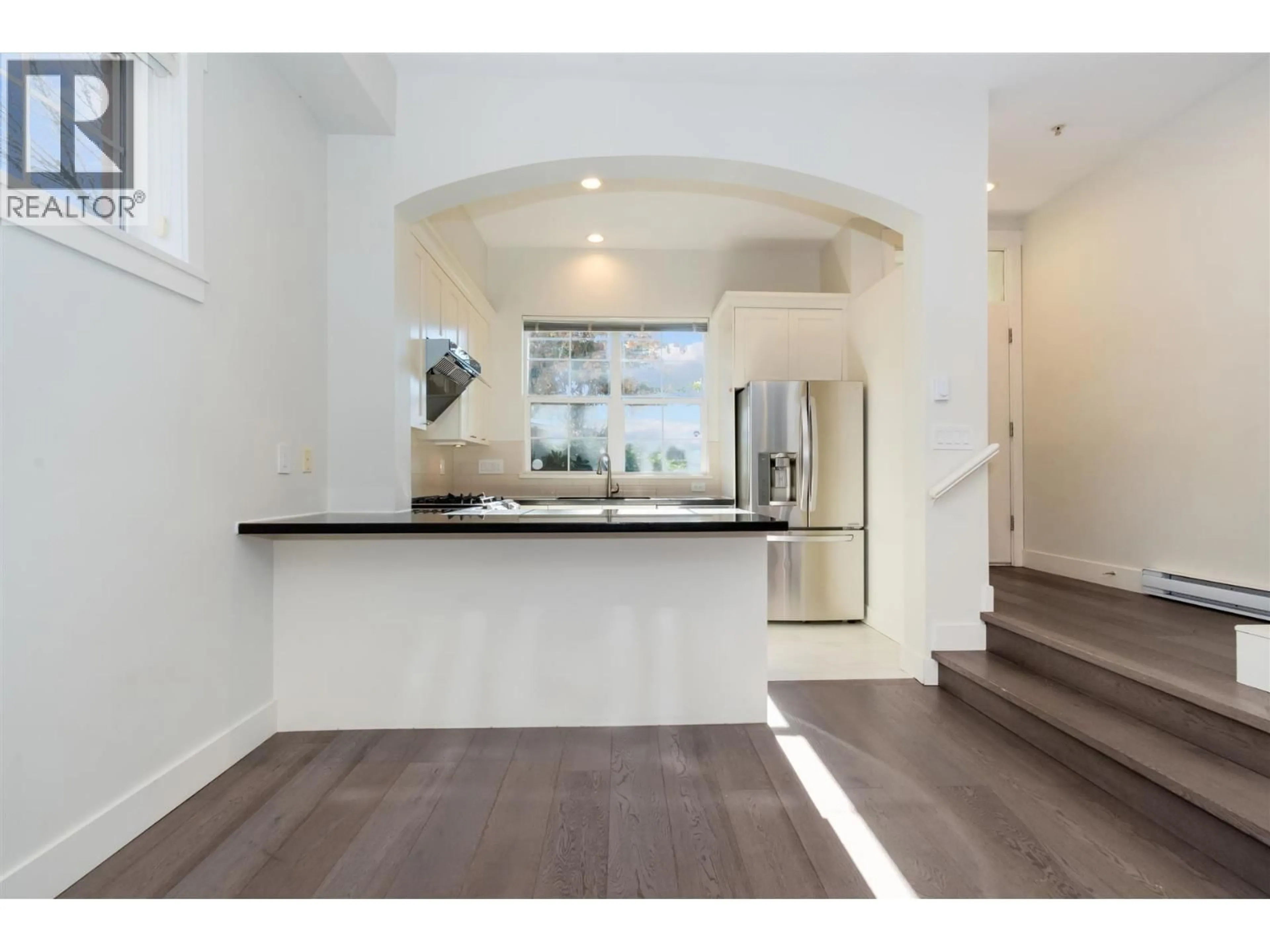 Indoor entryway for 765 42ND AVENUE, Vancouver British Columbia V5Z2N8