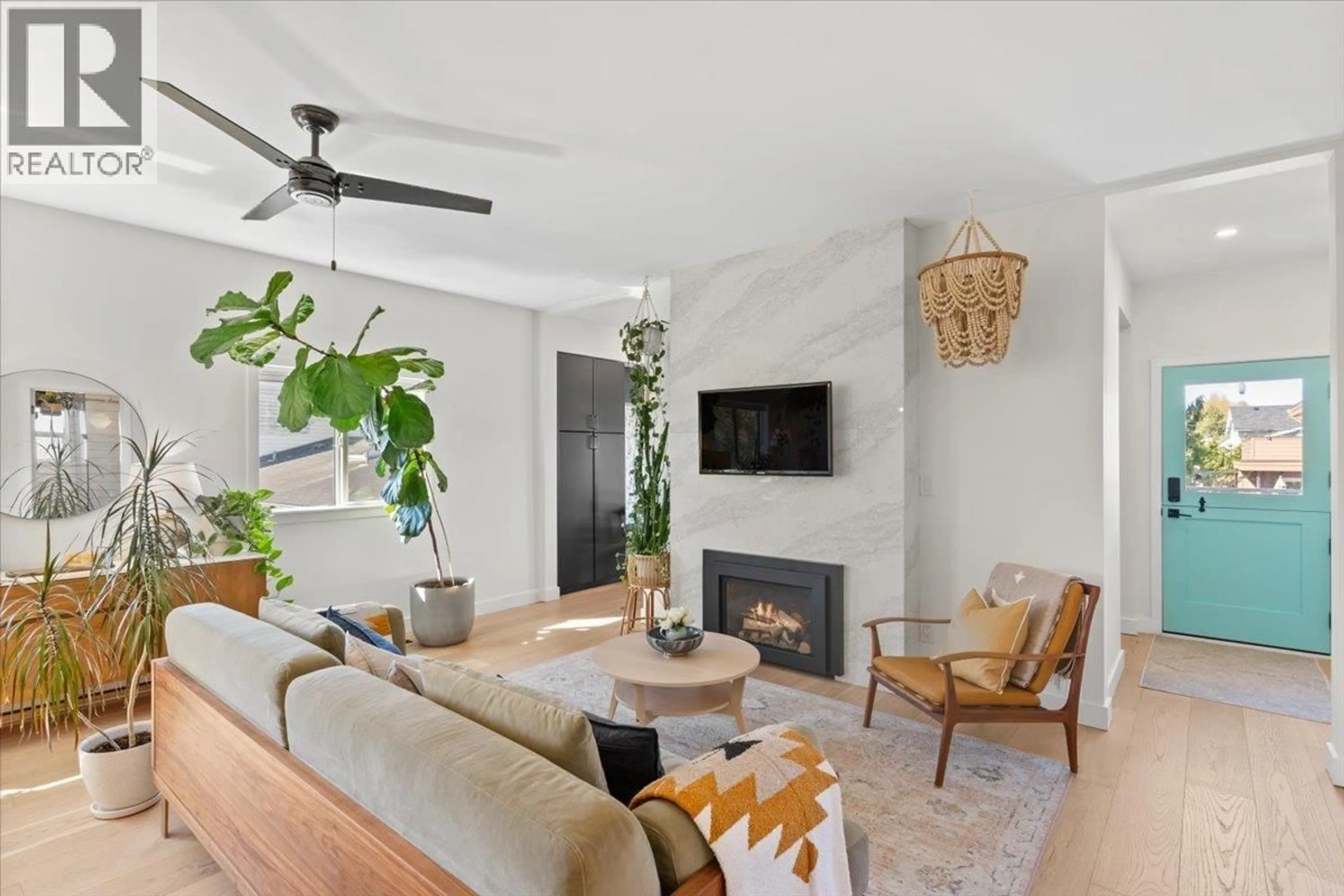 Living room with furniture, unknown for 6740 MEREDITH PLACE, Delta British Columbia V4L1A4