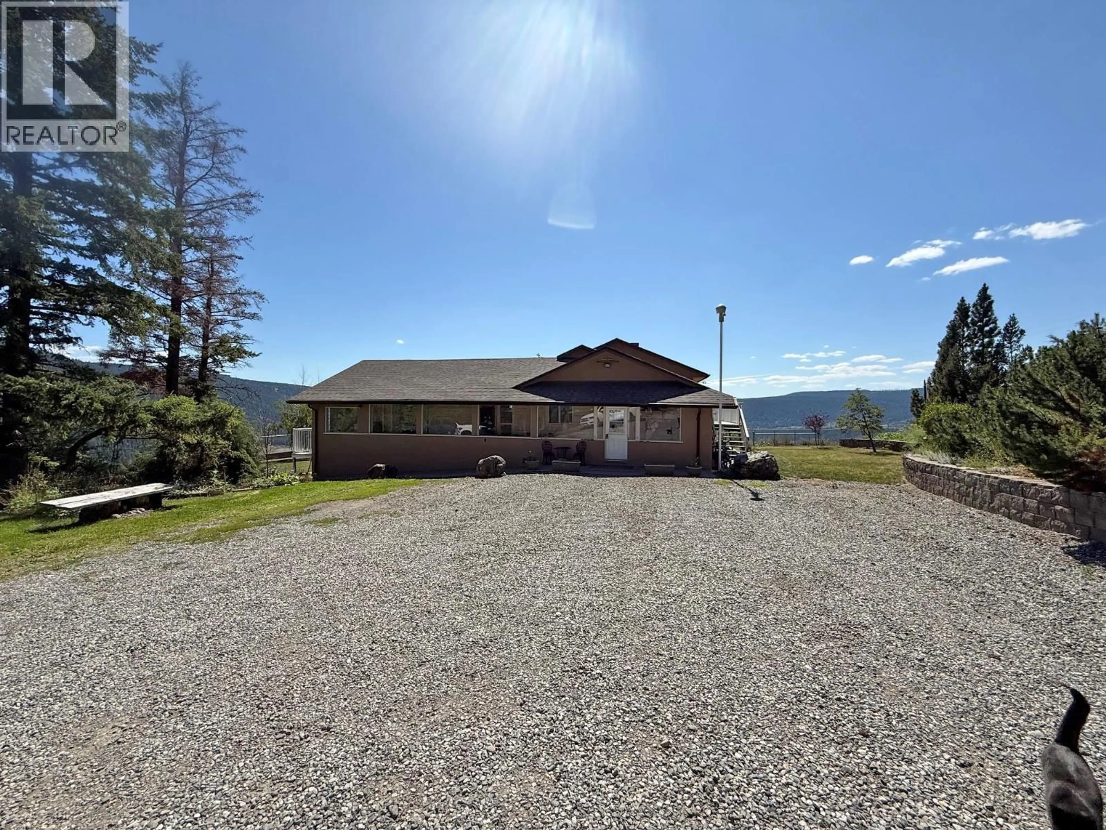 A pic from outside/outdoor area/front of a property/back of a property/a pic from drone, mountain view for 1121 SODA CREEK ROAD, Williams Lake British Columbia V2G5E4