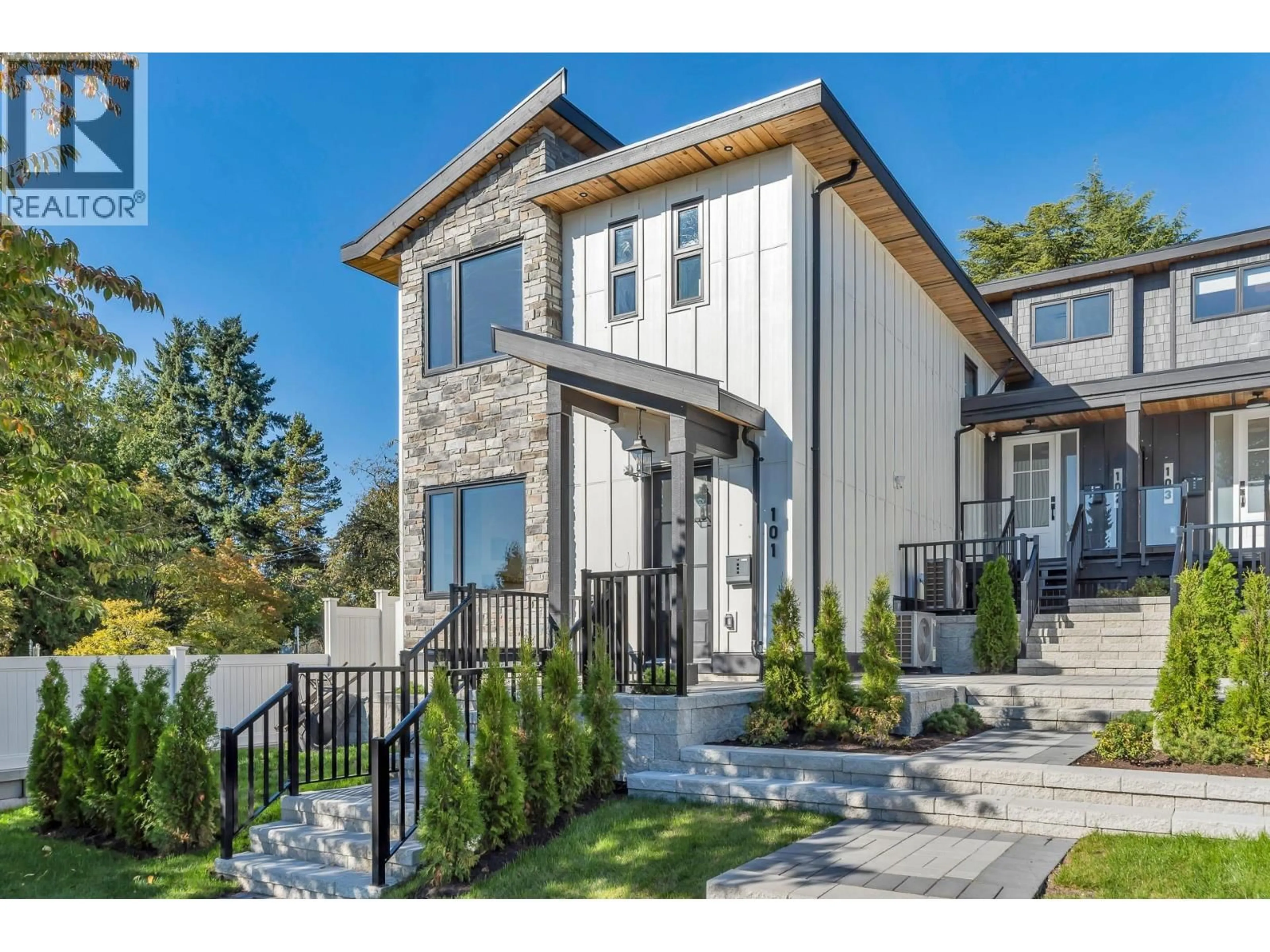 Home with brick exterior material, street for 103 - 743 GAUTHIER AVENUE, Coquitlam British Columbia V3K1R8