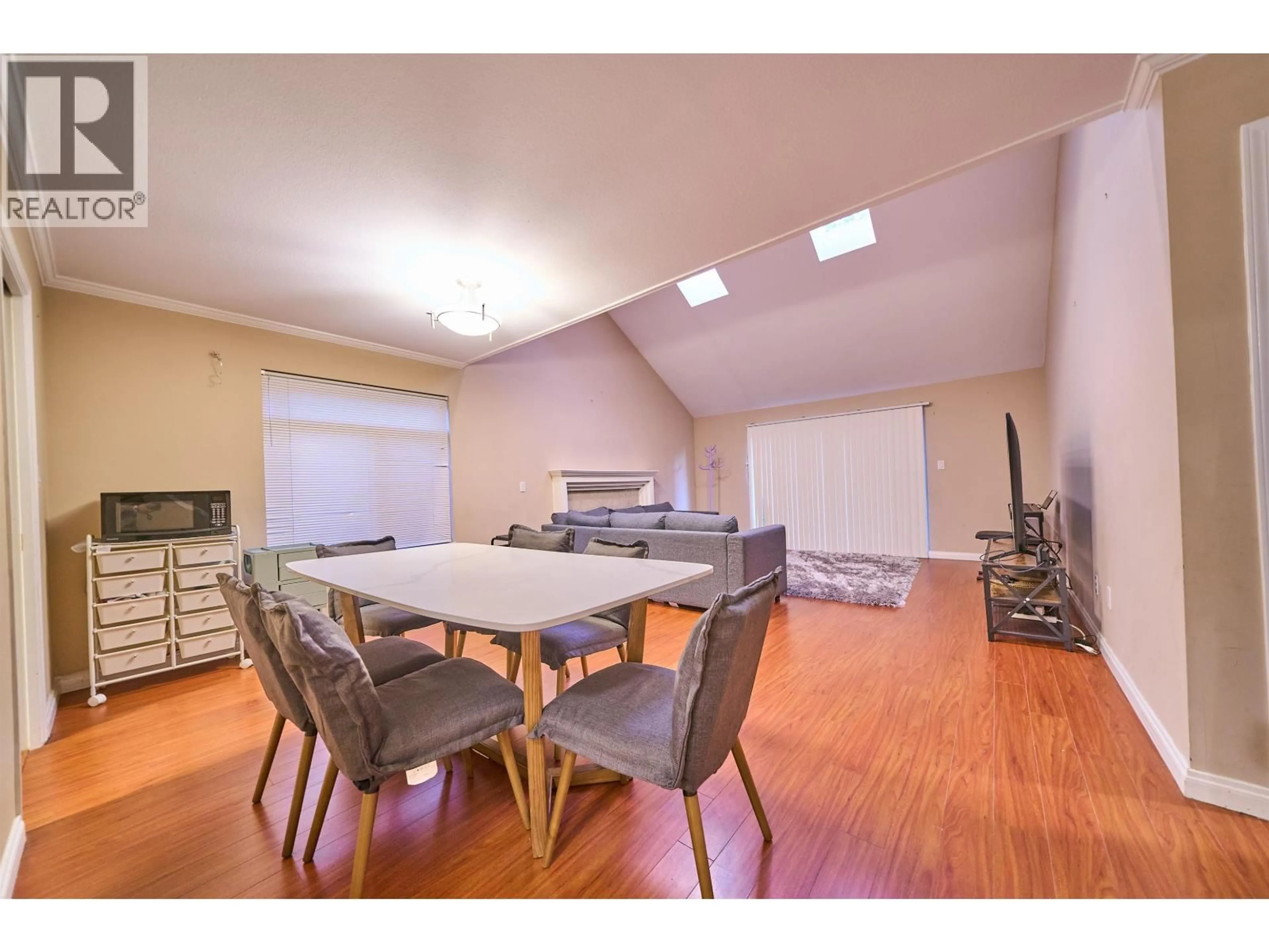 A pic of a room for 4 - 9700 BLUNDELL ROAD, Richmond British Columbia V6Y1K6