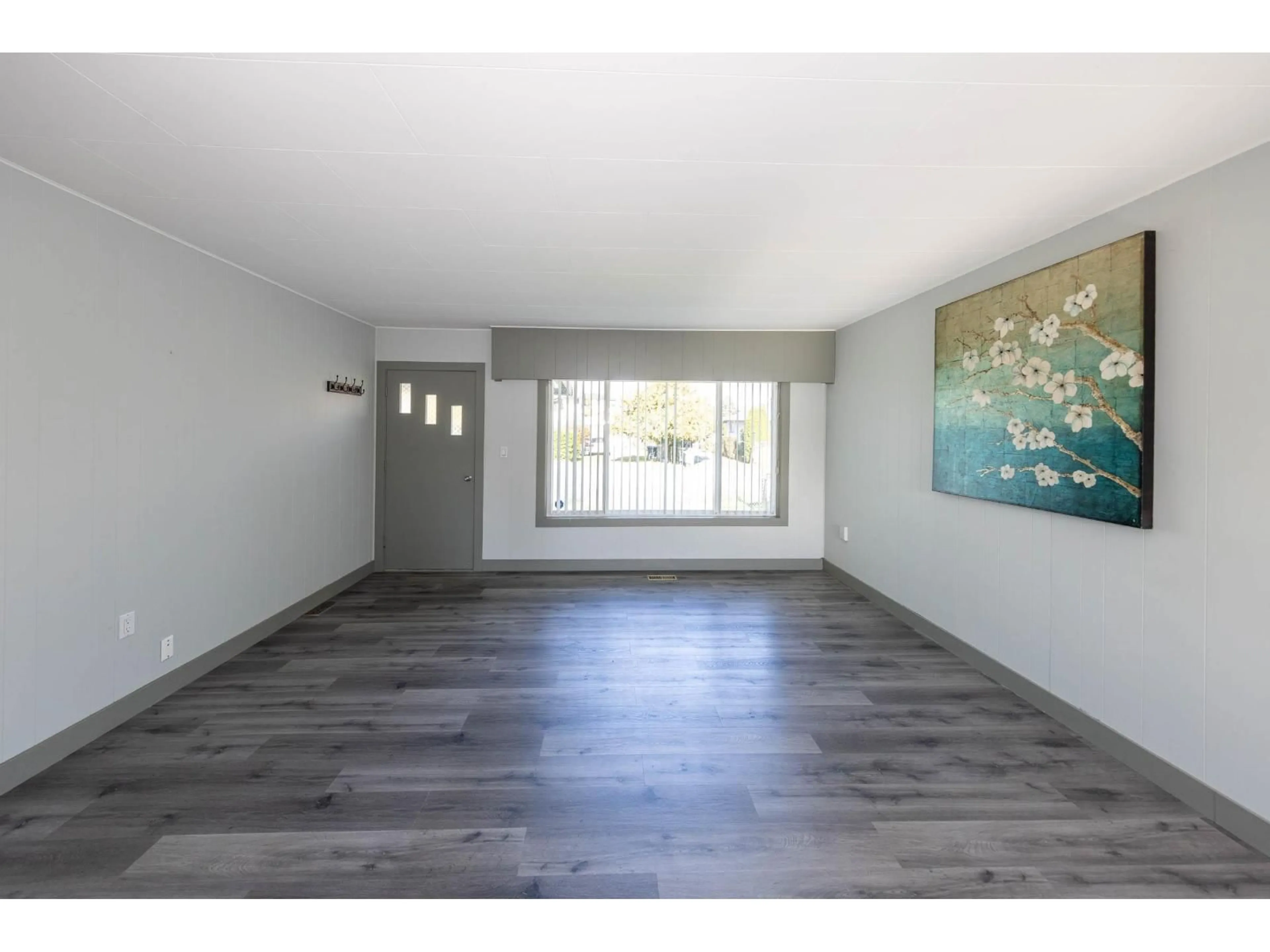 A pic of a room for 12598 113, Surrey British Columbia V3V3M2