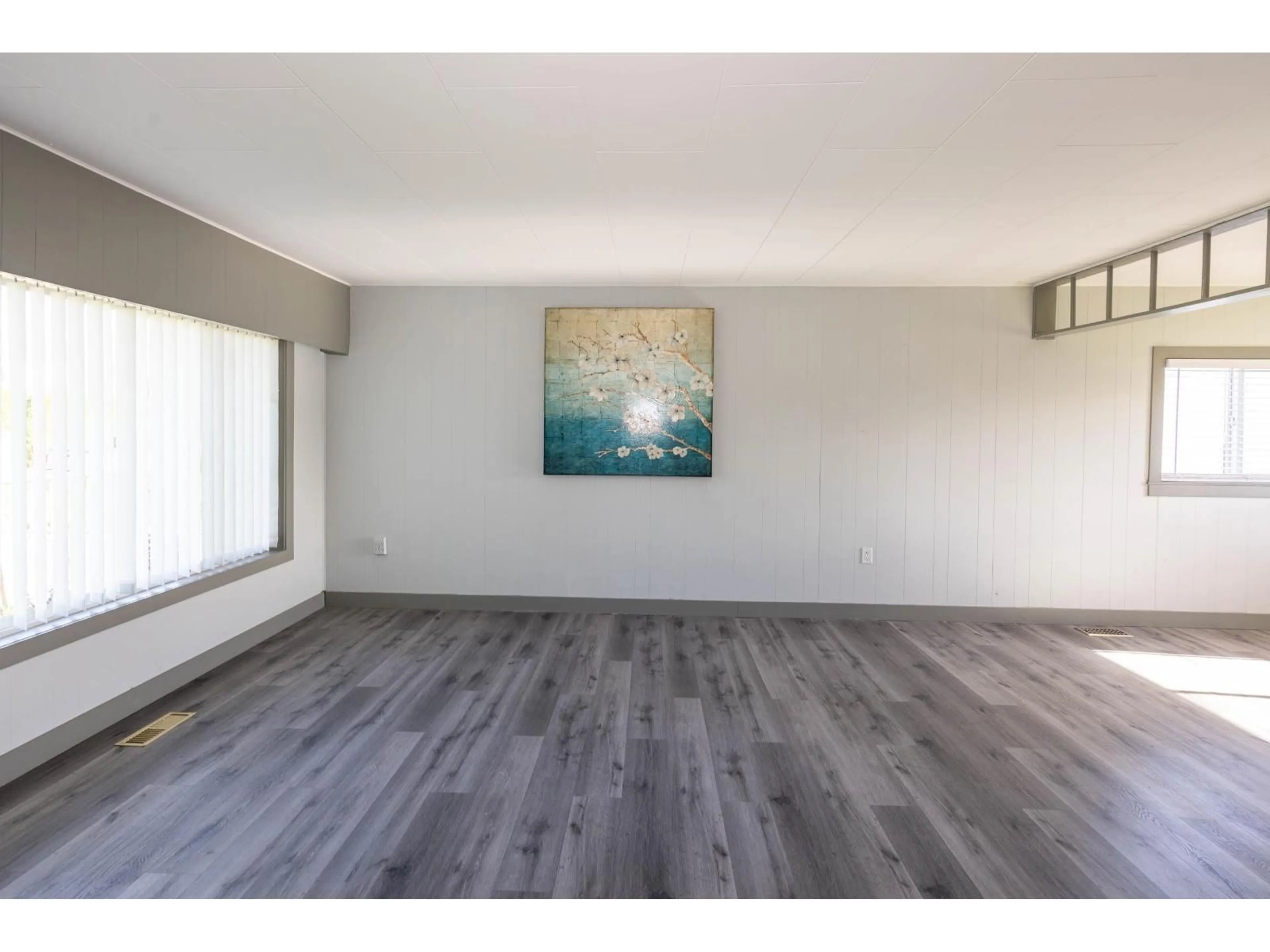 A pic of a room for 12598 113, Surrey British Columbia V3V3M2