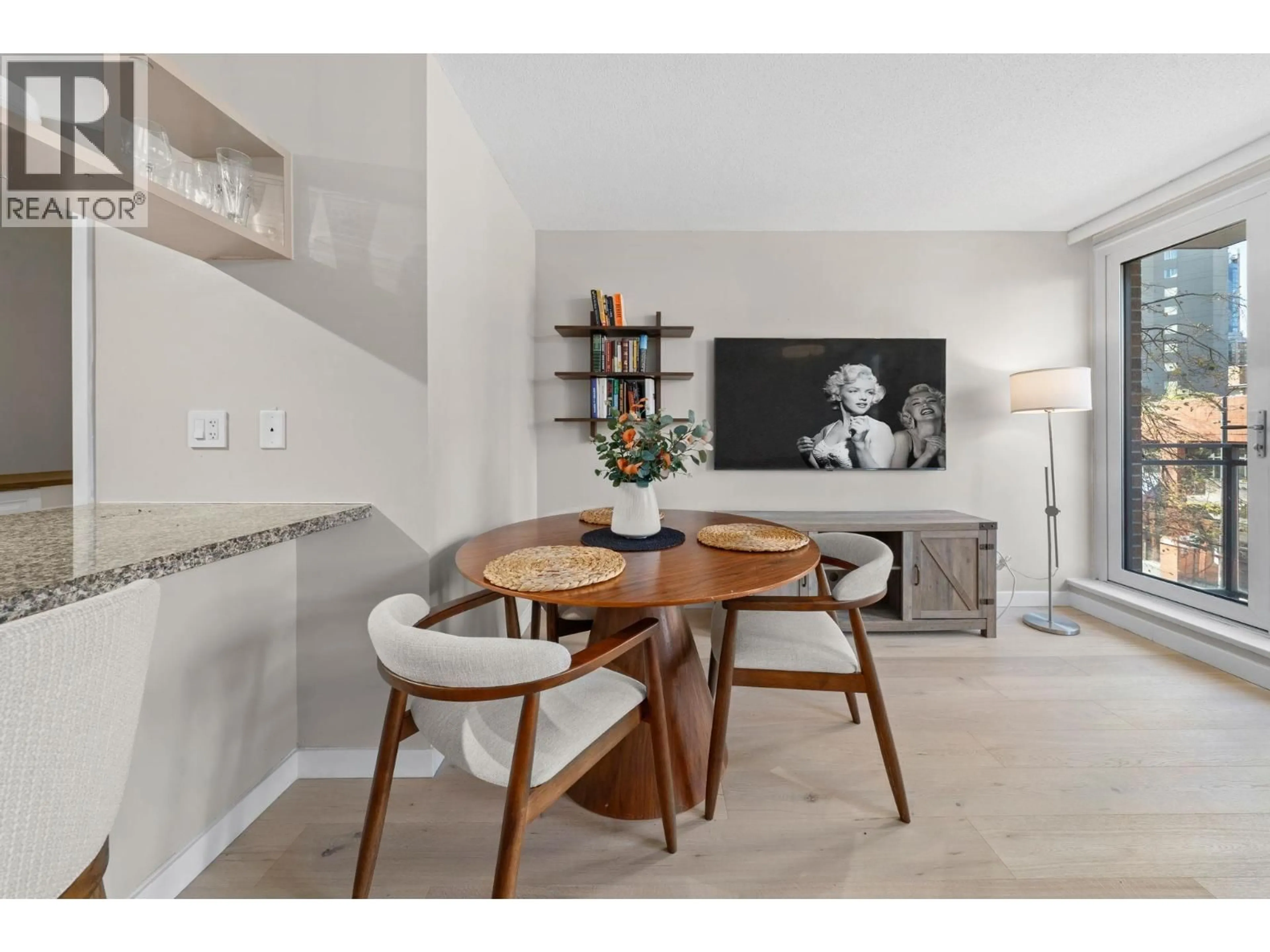 Unknown for 305 - 1082 SEYMOUR STREET, Vancouver British Columbia V6B1X9