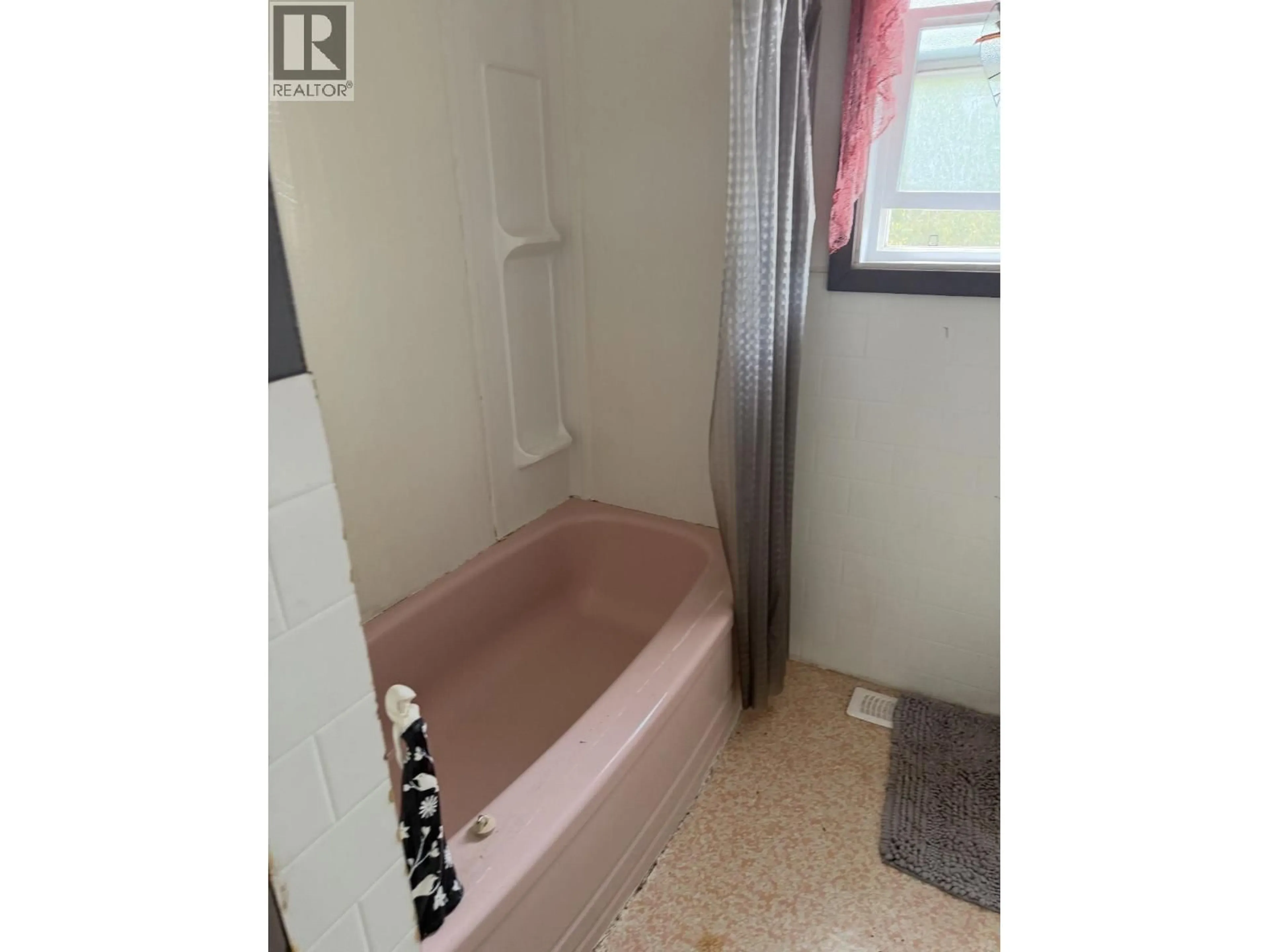 A pic of a room for 20 REGAN STREET, Granisle British Columbia V0J1W0