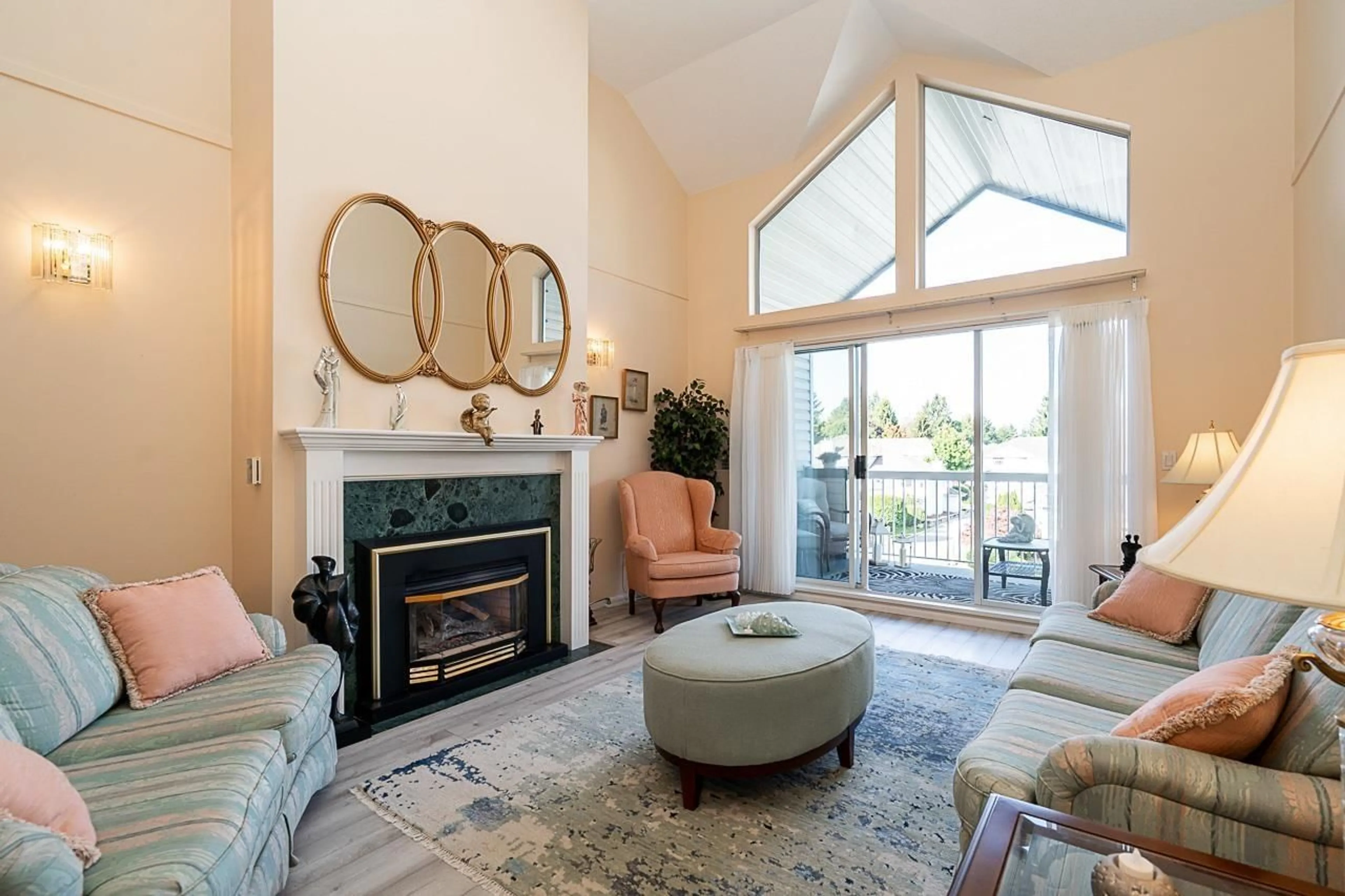 Living room with furniture, unknown for 316 - 13911 70, Surrey British Columbia V3W6B4