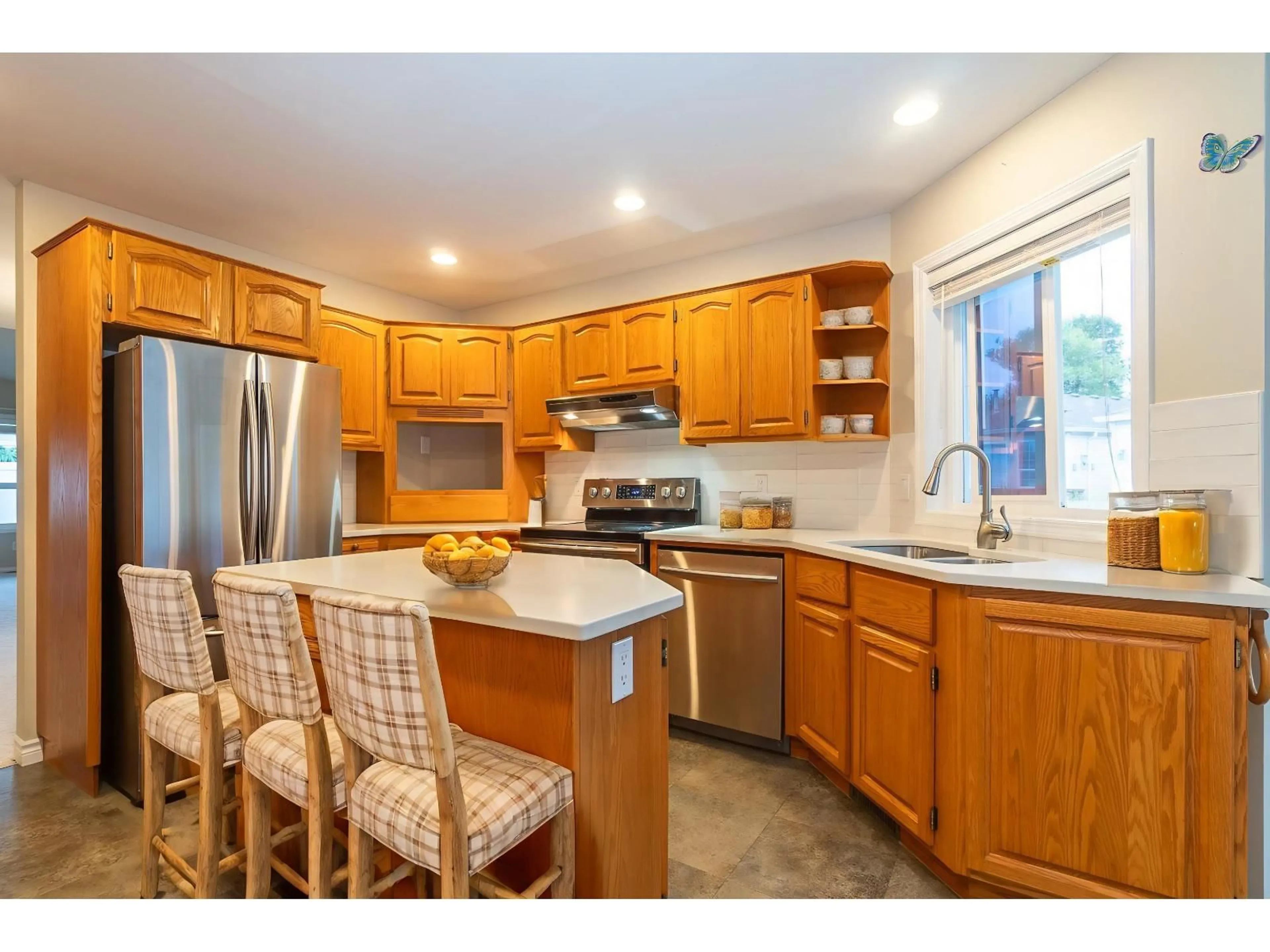 Open concept kitchen, unknown for 31 - 8500 YOUNG ROAD, Chilliwack British Columbia V2P4P1