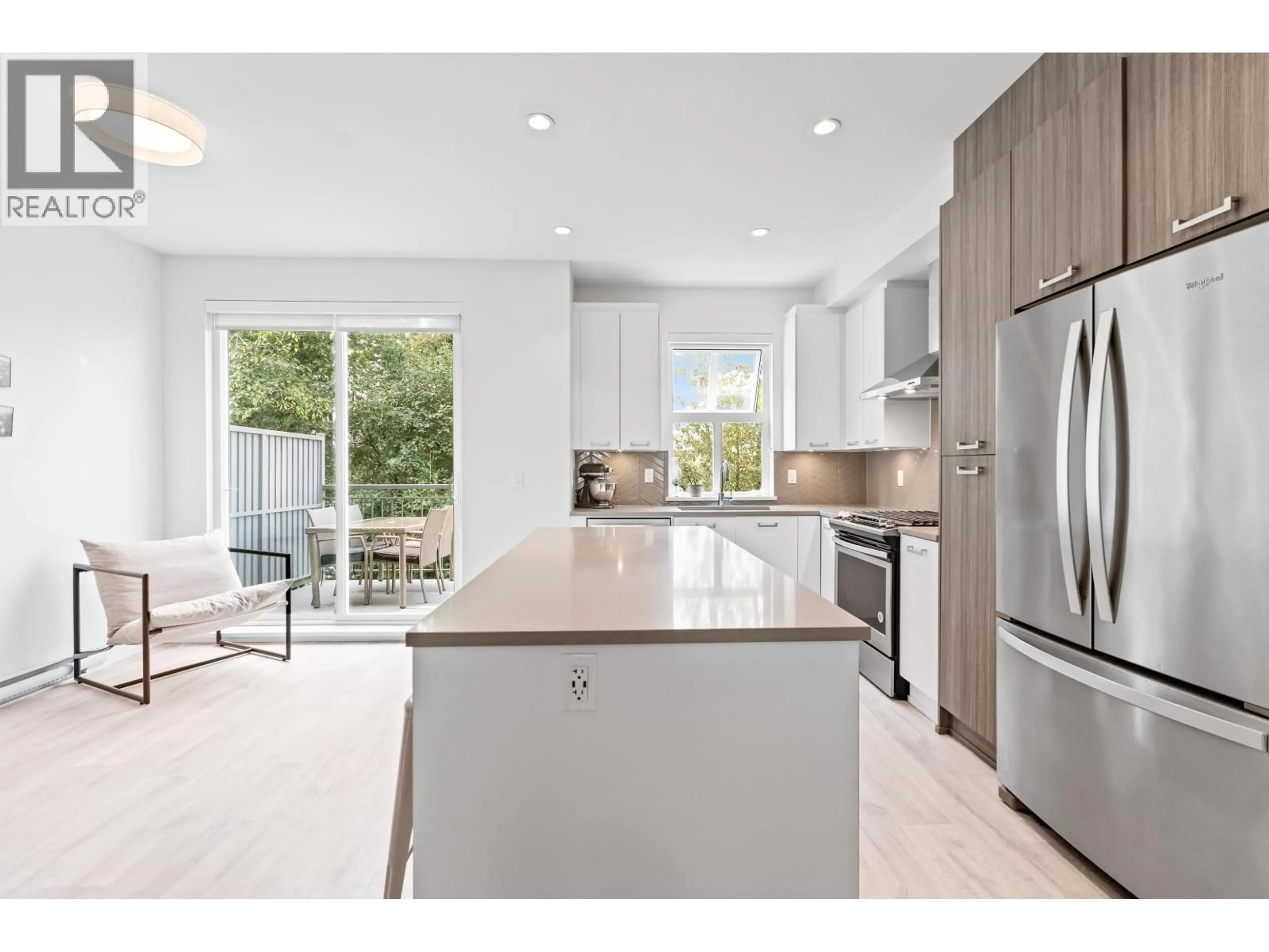 Open concept kitchen, unknown for 74 - 24076 112 AVENUE, Maple Ridge British Columbia V2W0K2
