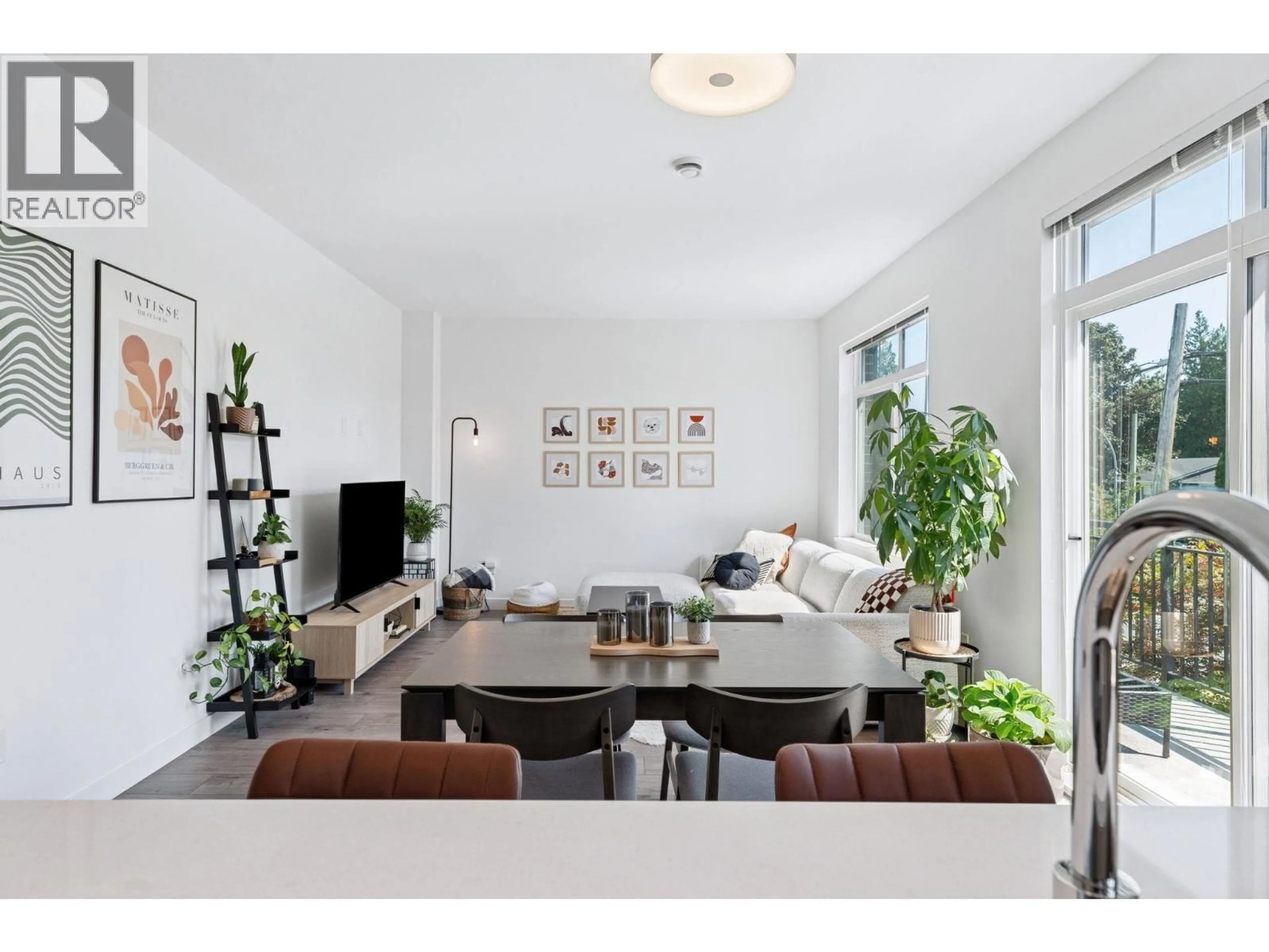 Living room with furniture, unknown for 155 - 1220 ROCKLIN STREET, Coquitlam British Columbia V3B0R6