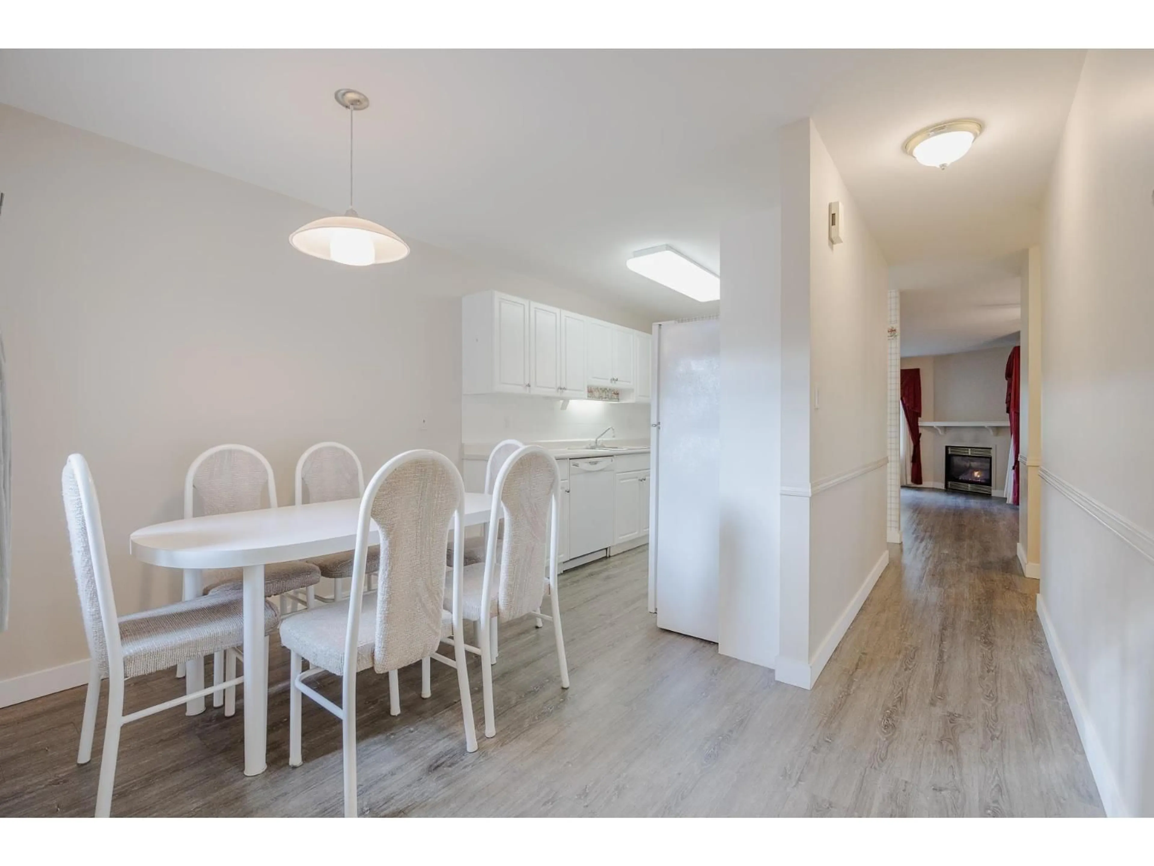 Dining room, wood/laminate floor for 49 - 15020 66A, Surrey British Columbia V3S2A5