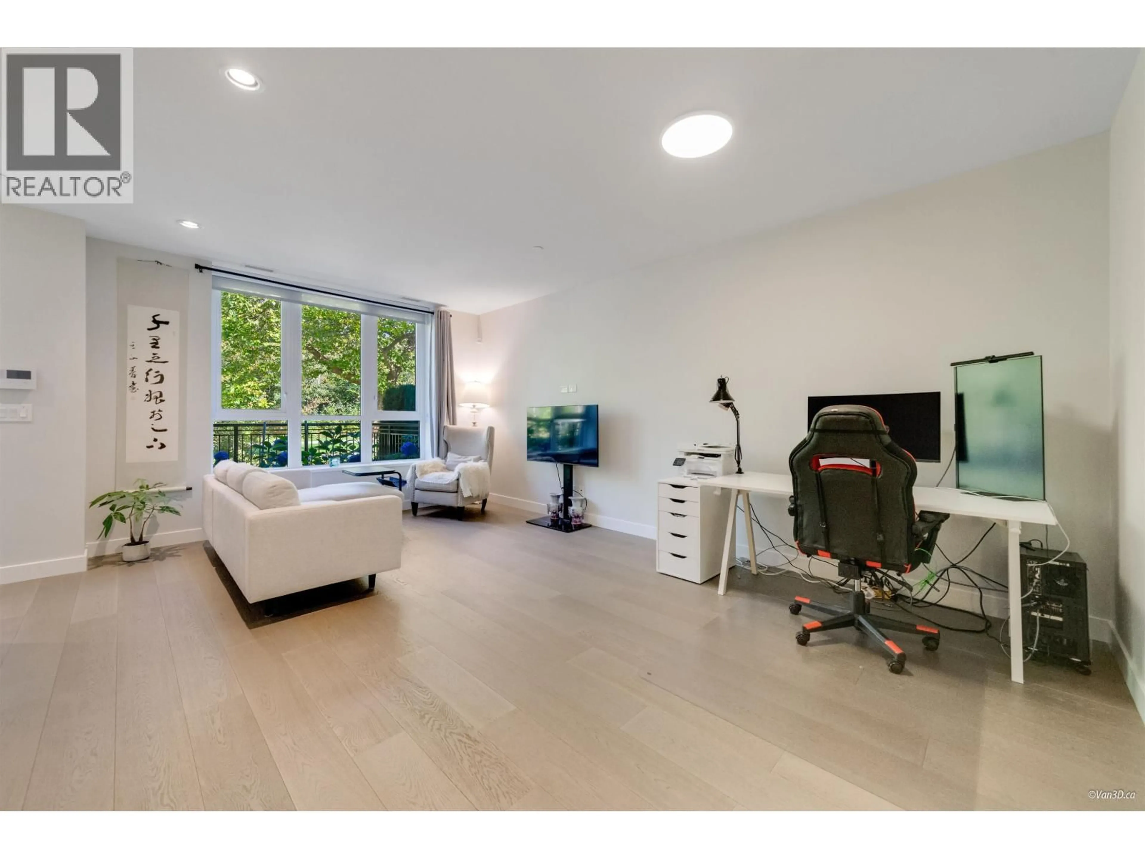 Unknown for 5336 UNIVERSITY BOULEVARD, Vancouver British Columbia V6T0C8