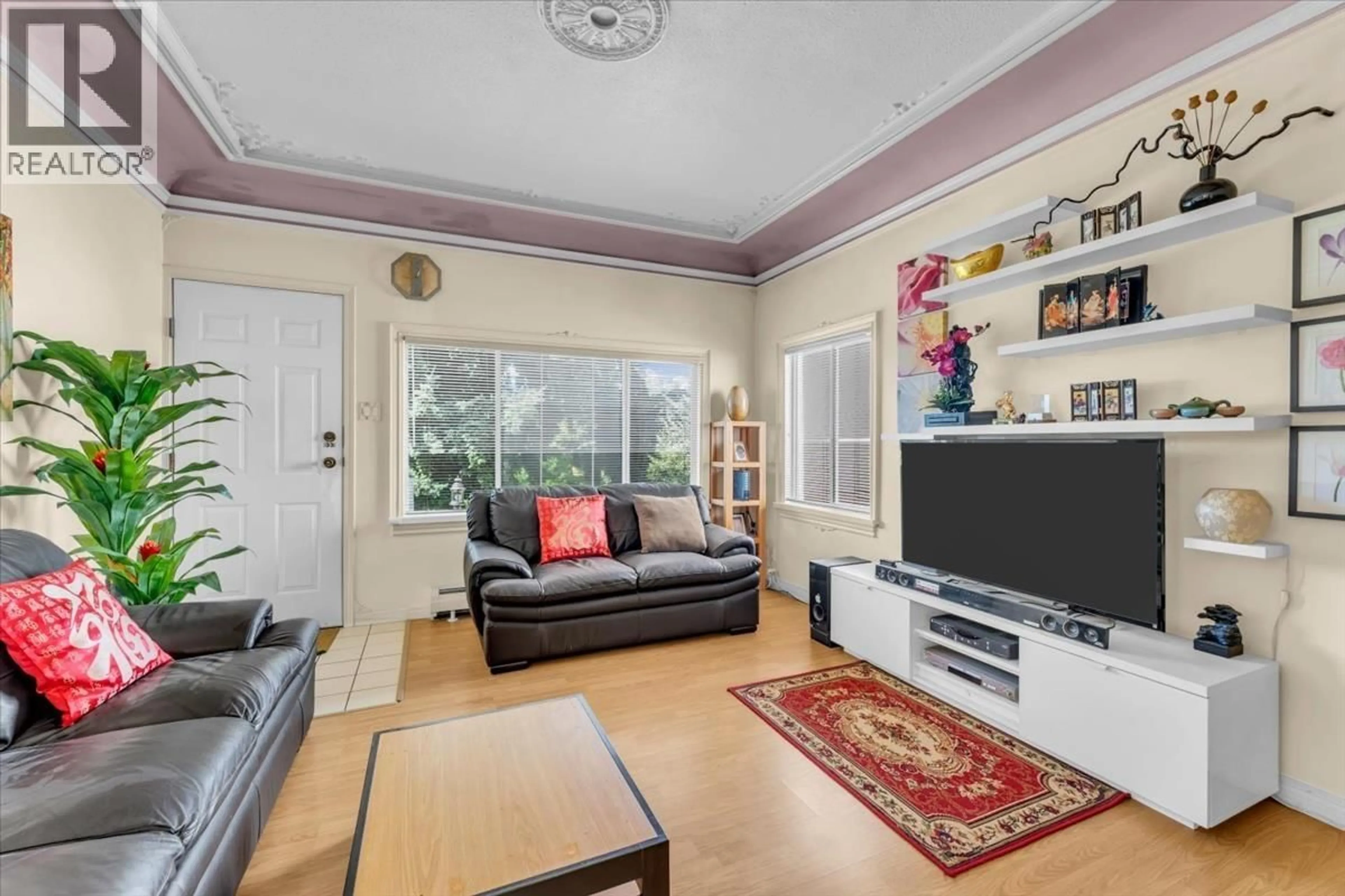 Living room with furniture, unknown for 2168 RENFREW STREET, Vancouver British Columbia V5M3J5