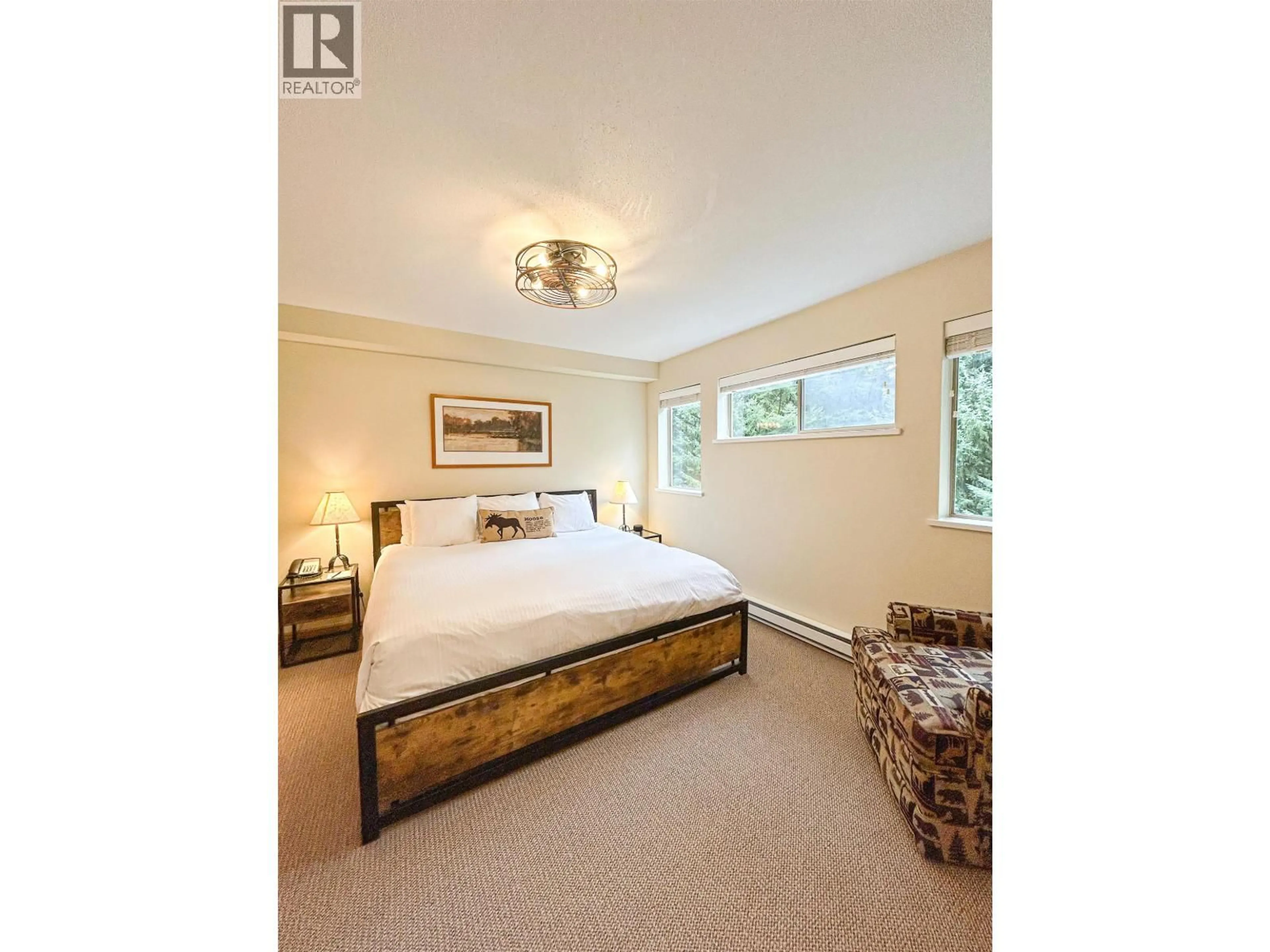 Bedroom with bed, unknown for WK14-31 - 4375 NORTHLANDS BOULEVARD, Whistler British Columbia V0N1B4