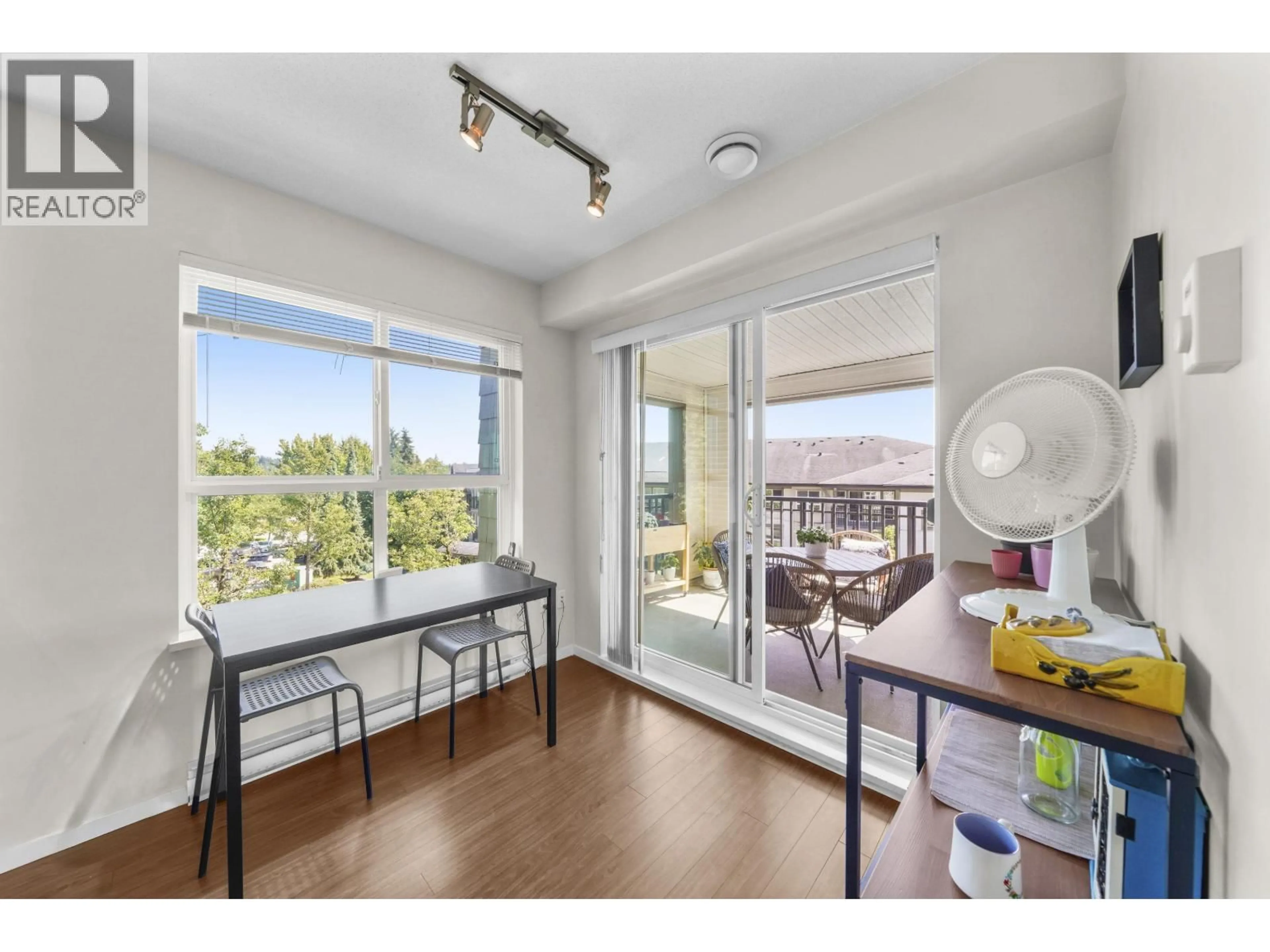 A pic of a room for 415 - 3050 DAYANEE SPRINGS BOULEVARD, Coquitlam British Columbia V3E0A2