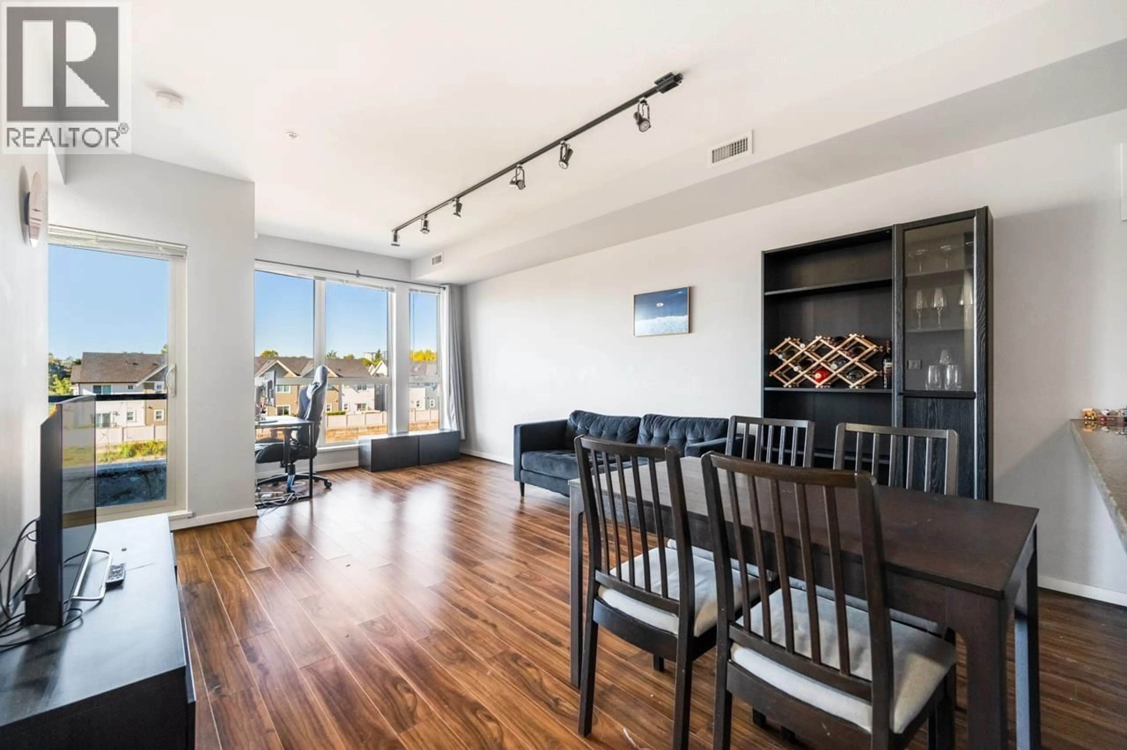 Dining room, wood/laminate floor for 359 - 4099 STOLBERG STREET, Richmond British Columbia V6X0J4