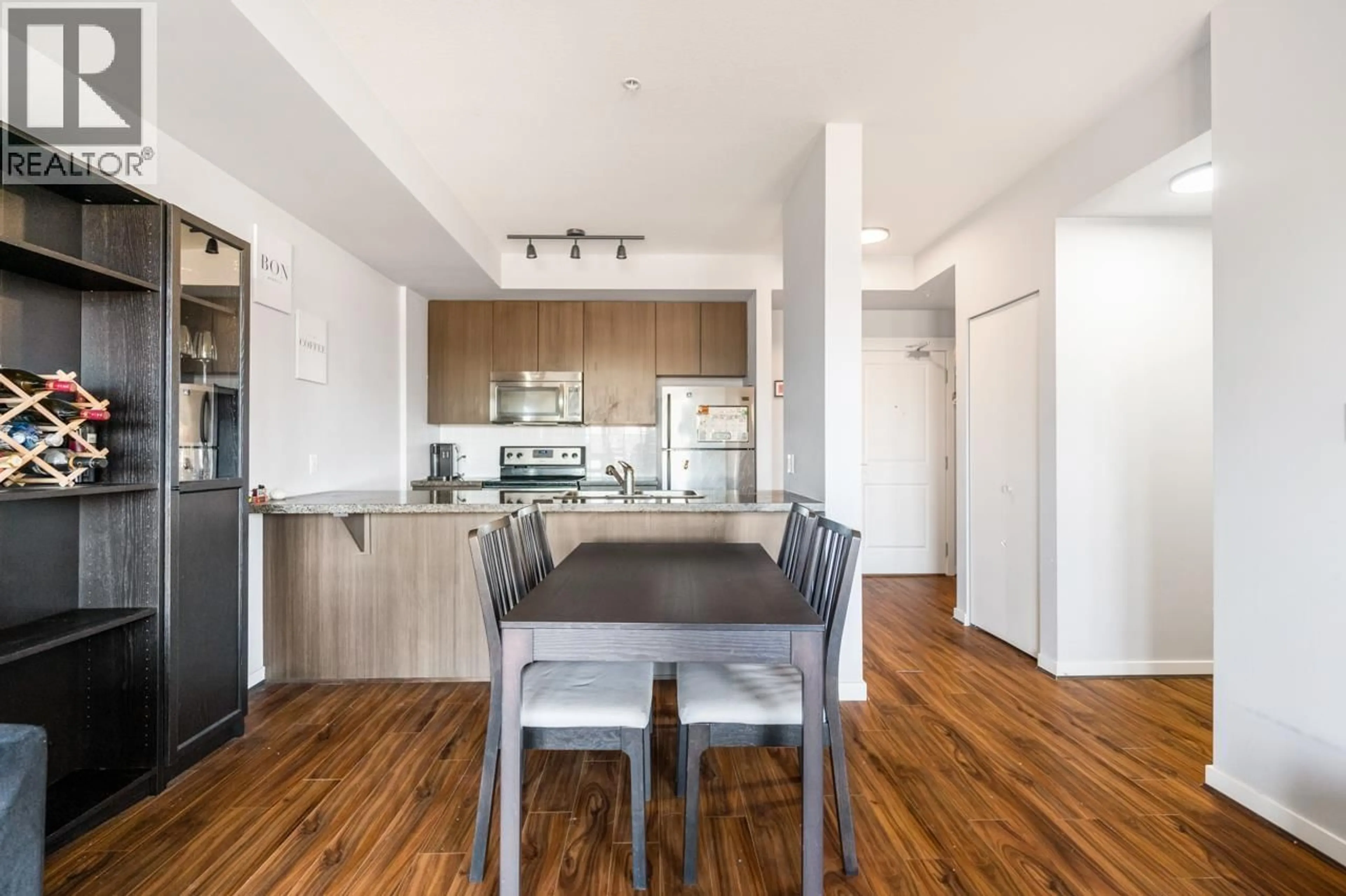 Open concept kitchen, wood/laminate floor for 359 - 4099 STOLBERG STREET, Richmond British Columbia V6X0J4