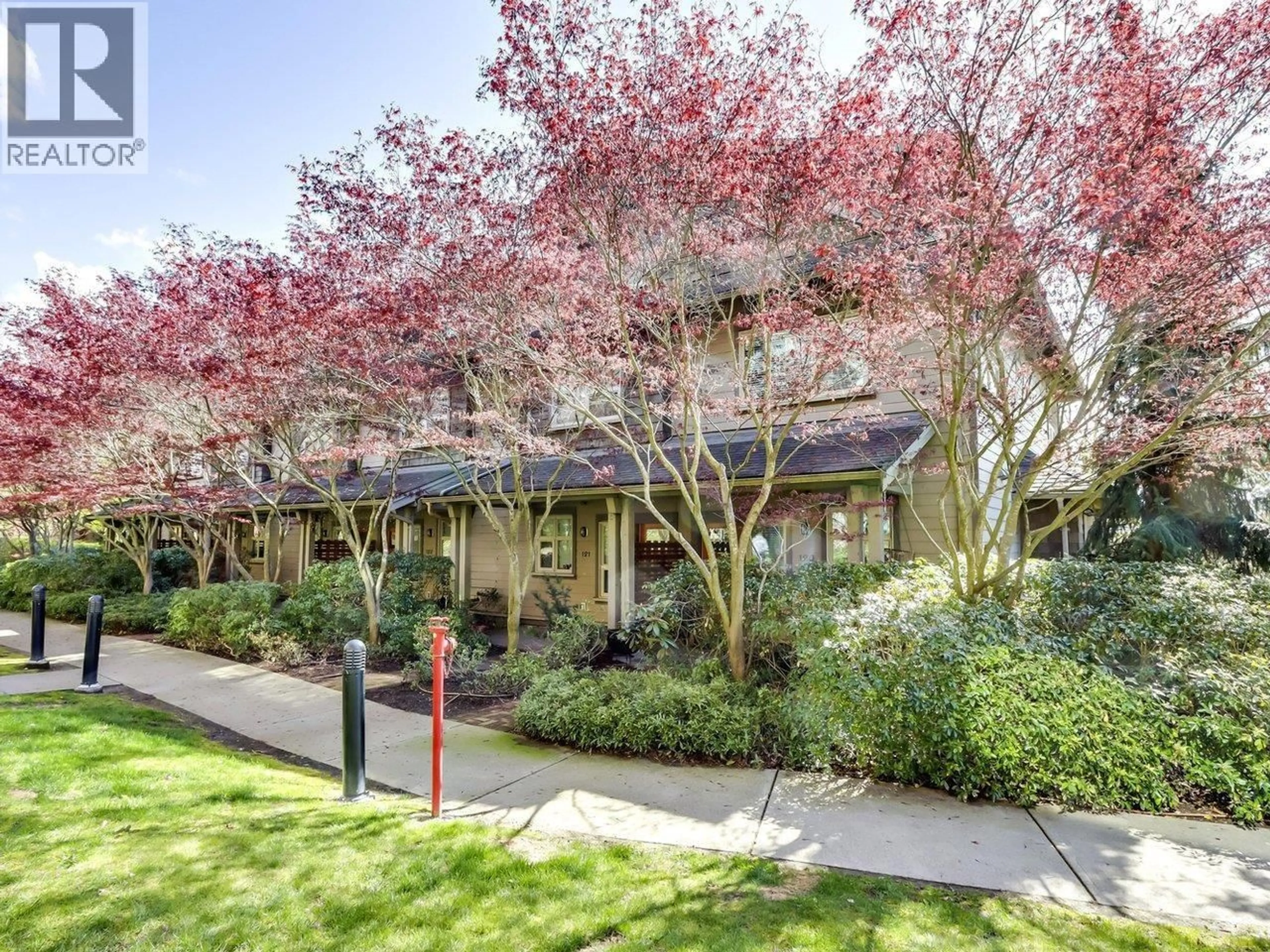 Unknown for 120 - 250 SALTER STREET, New Westminster British Columbia V3M0B7