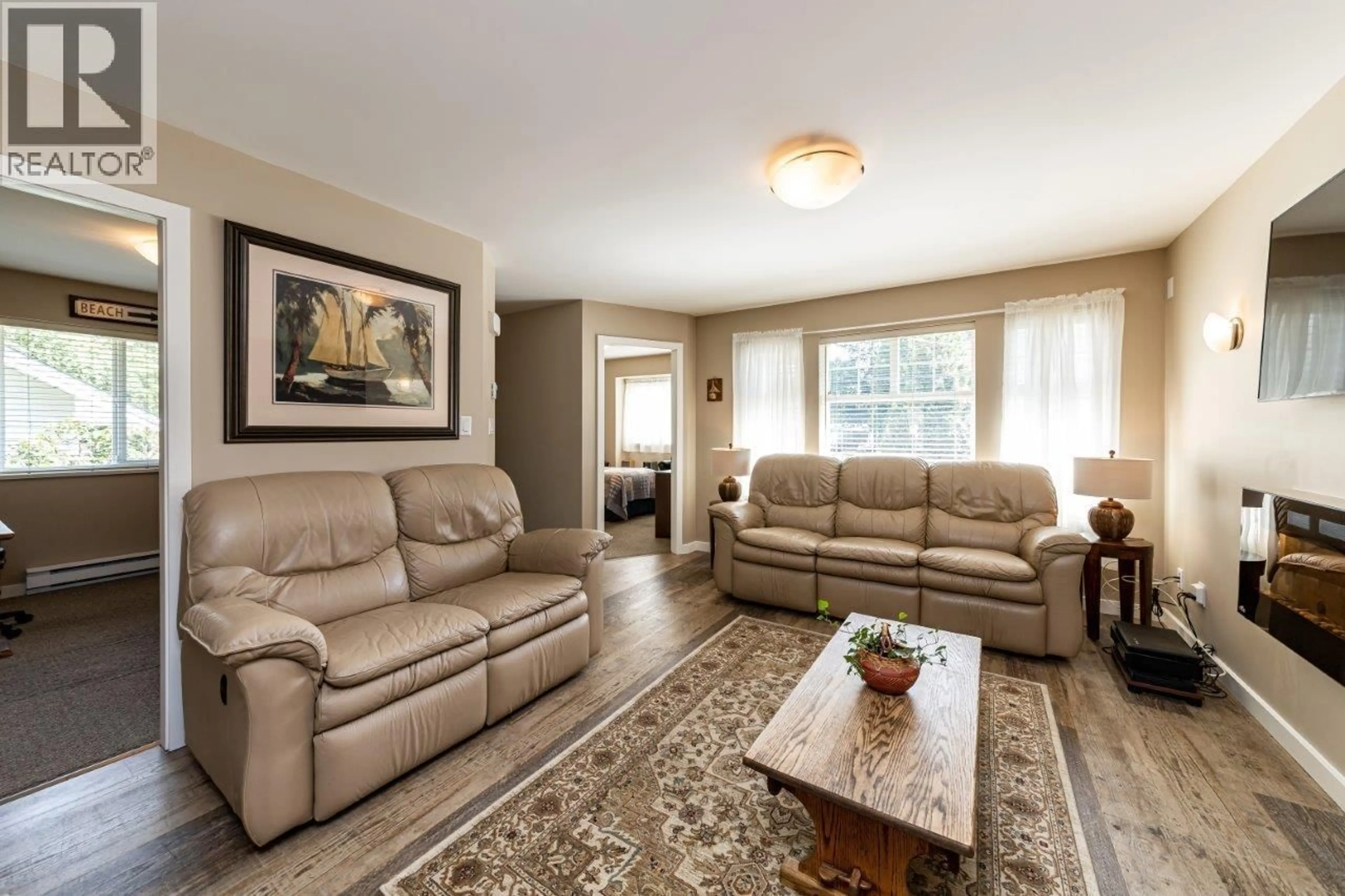 Living room with furniture, unknown for 347 SEYMOUR RIVER PLACE, North Vancouver British Columbia V7H1S6