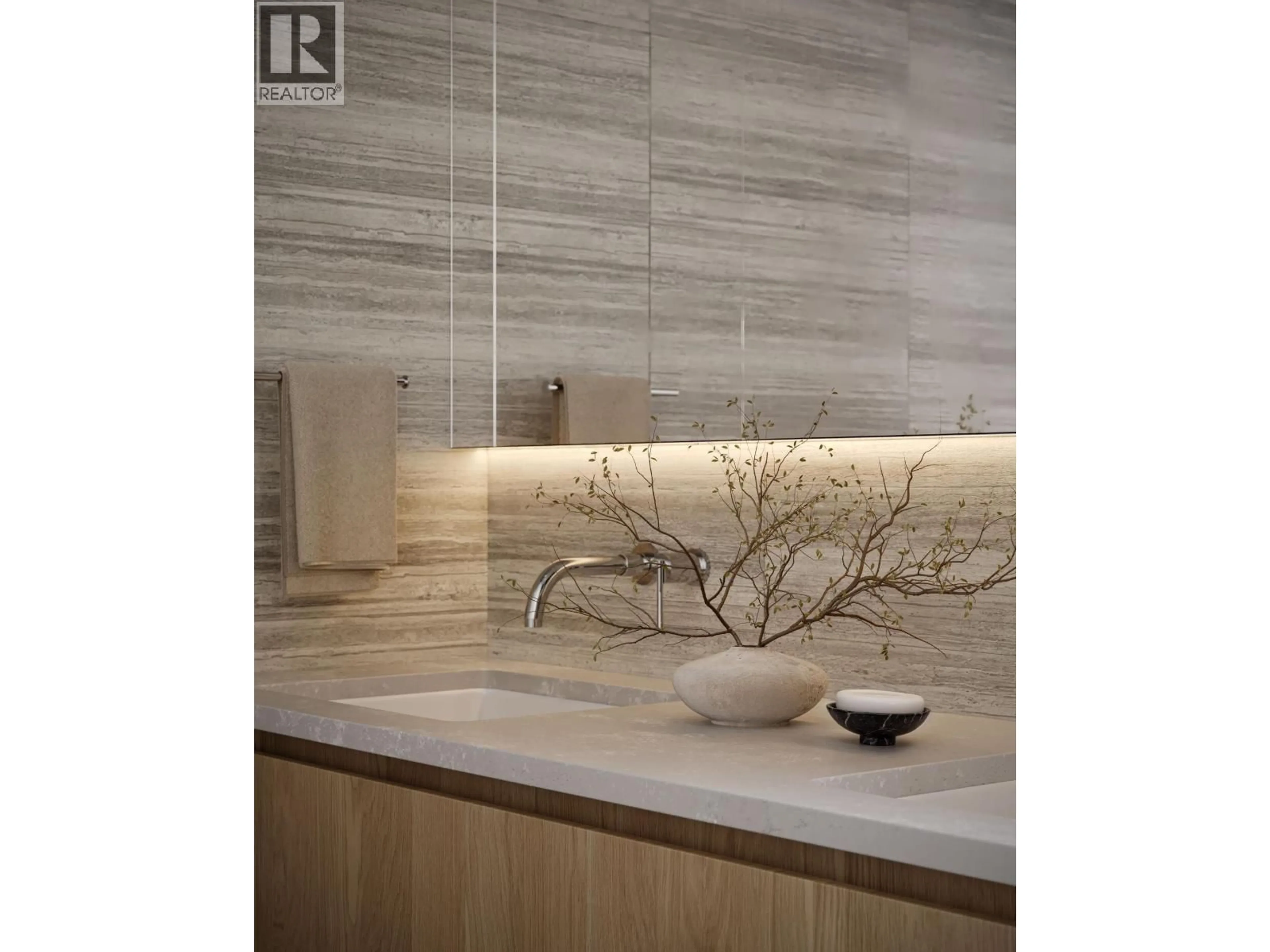 Contemporary bathroom, ceramic/tile floor for 4 - 950 57TH AVENUE, Vancouver British Columbia V6P1S3